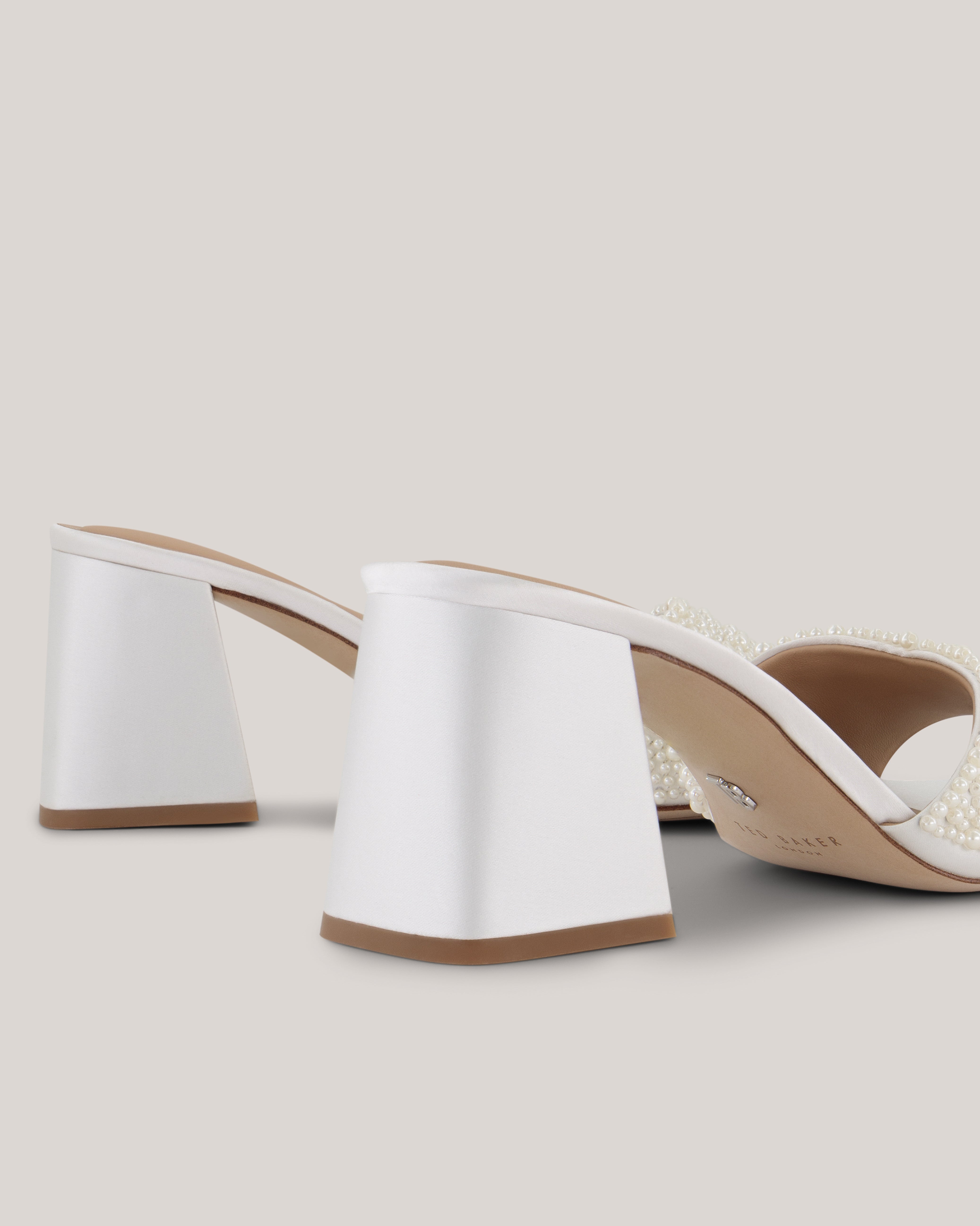 Chlloee Mid Block Heel Pearl Sandal White