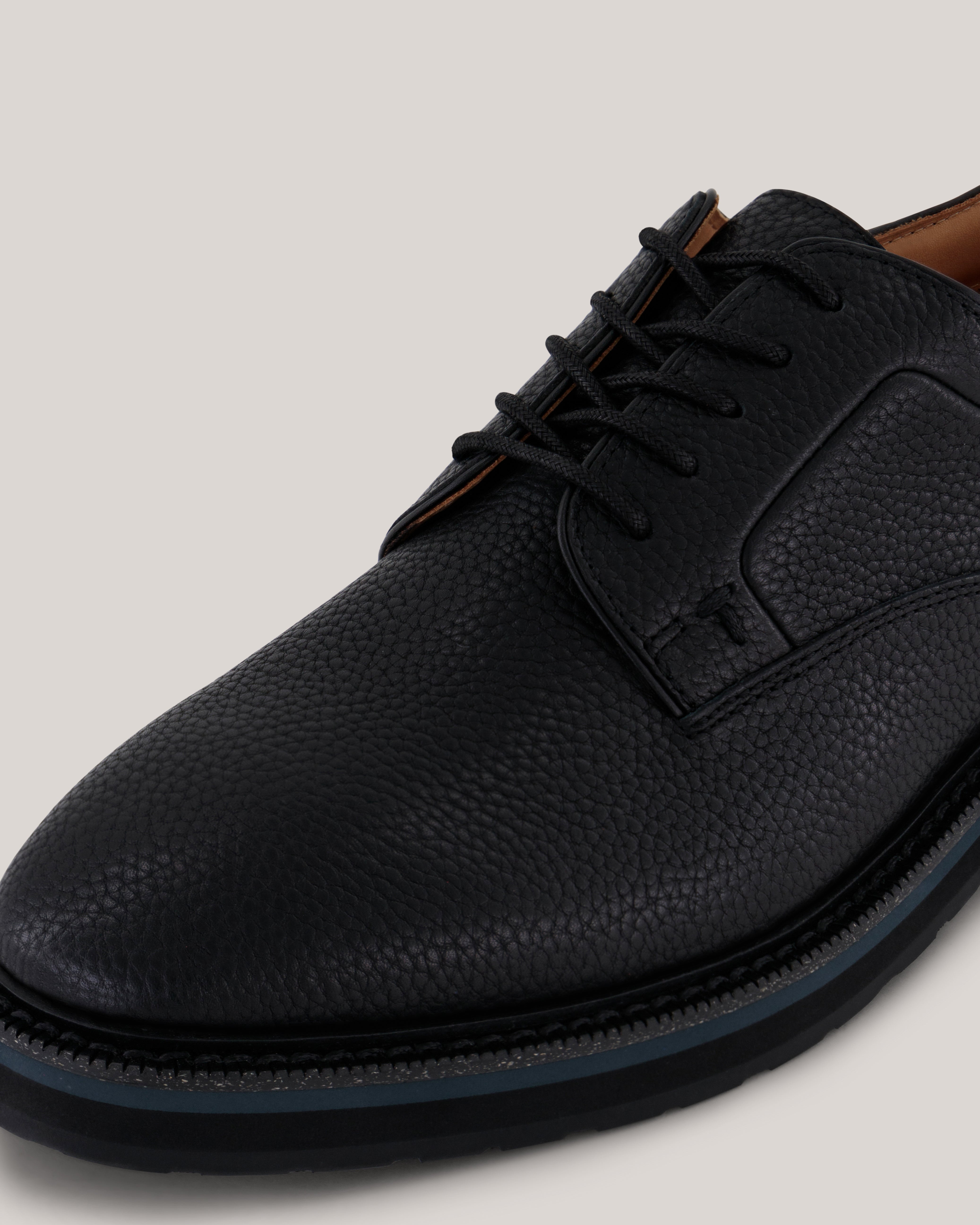 Drysdal Leather Dress Shoe Black