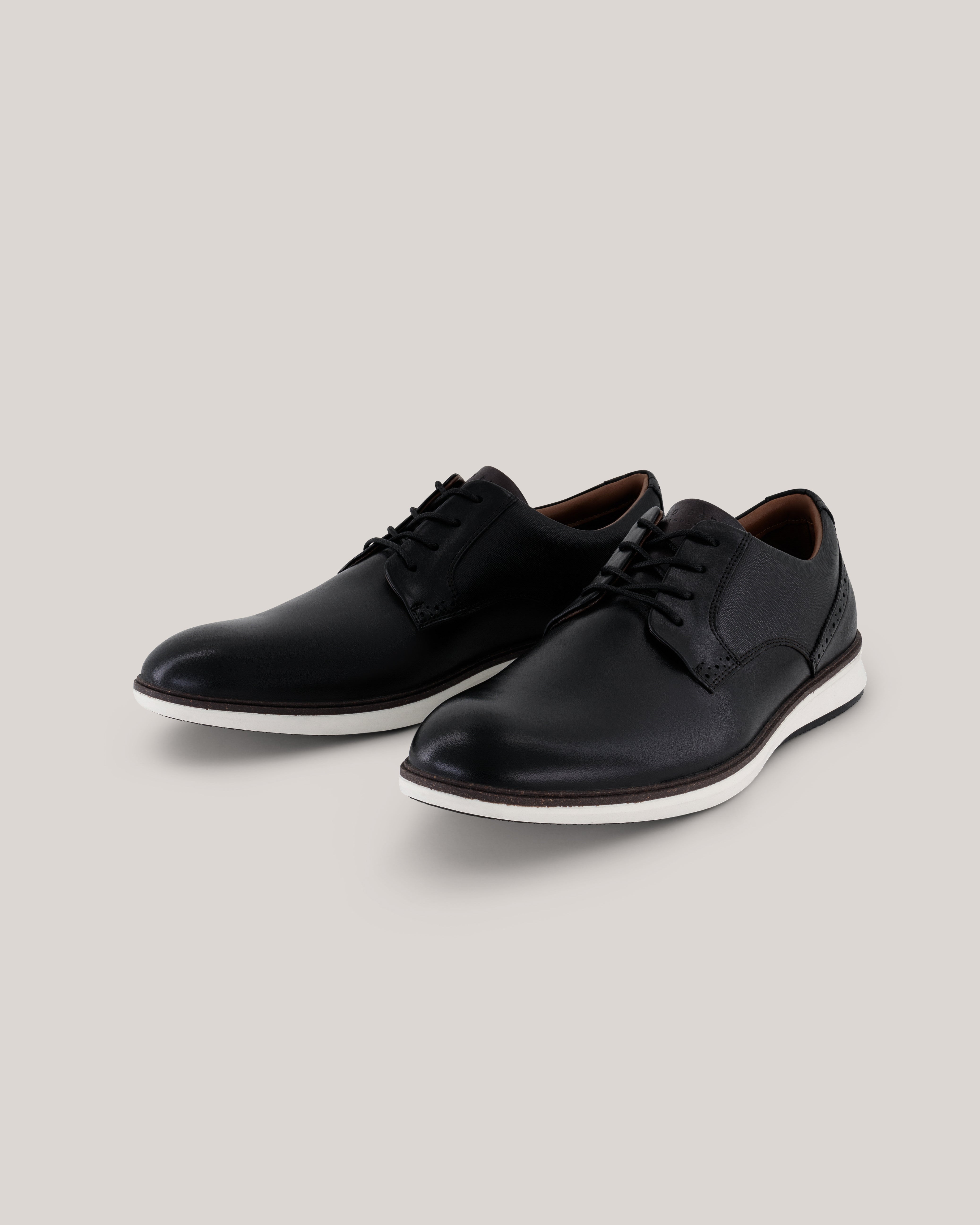 Huxxley Hybrid Shoe Black