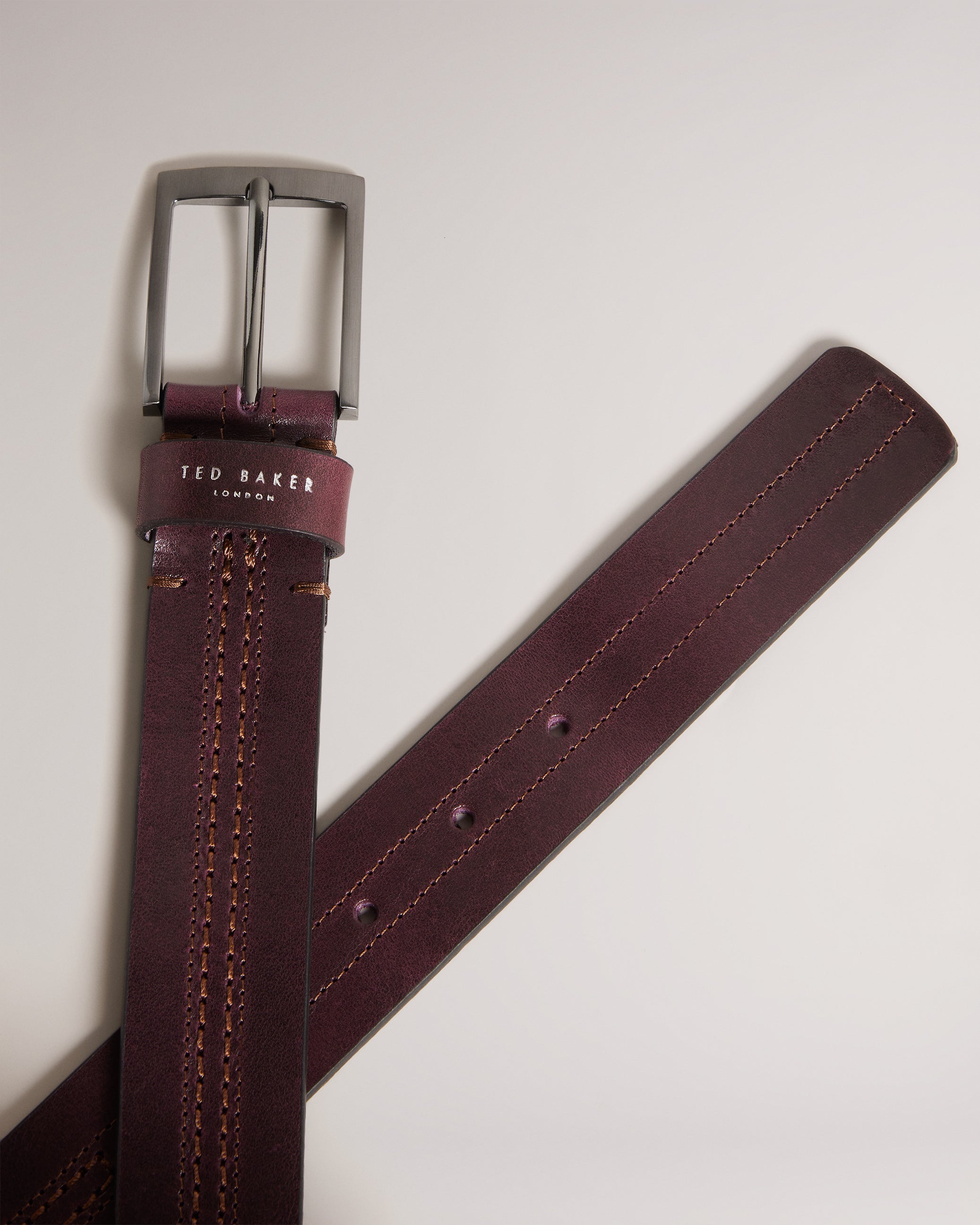 Crisic Stitch Detail Leather Belt Oxblood