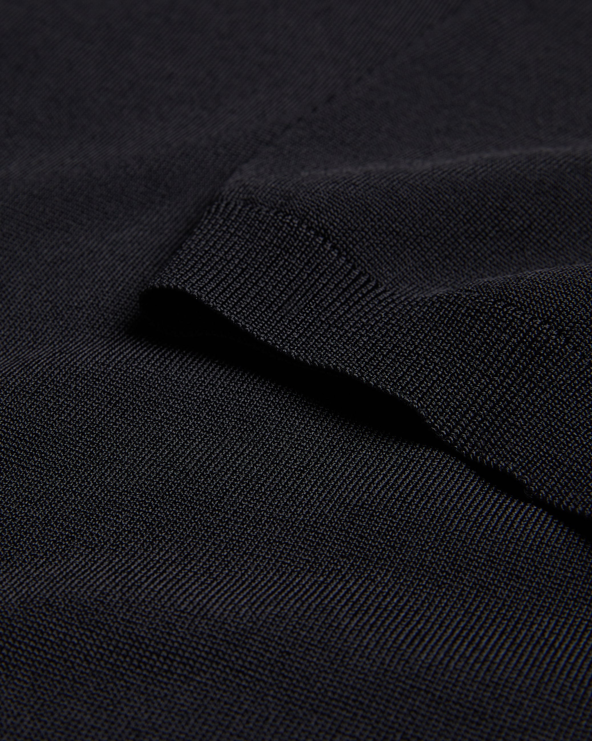 Reyon Short Sleeve Rayon T-Shirt Black