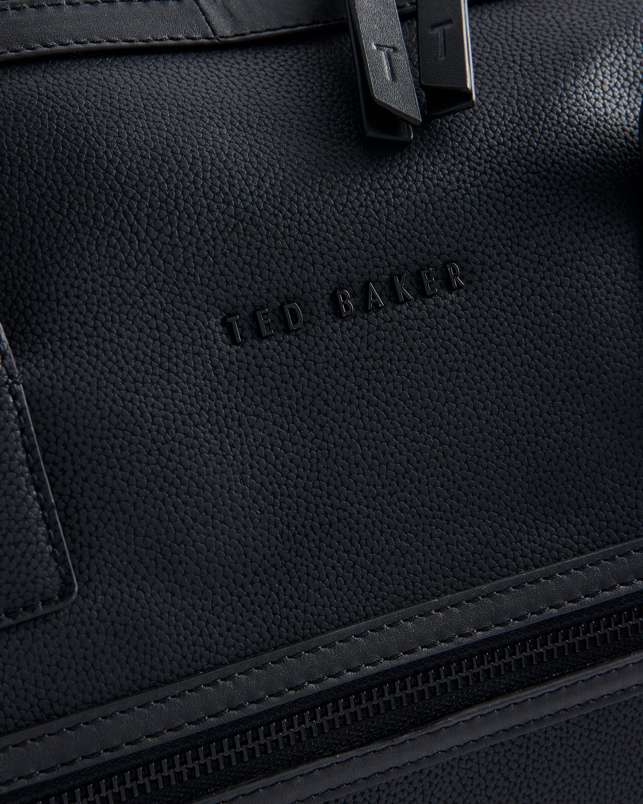 Landers Recycled Leather Holdall Black