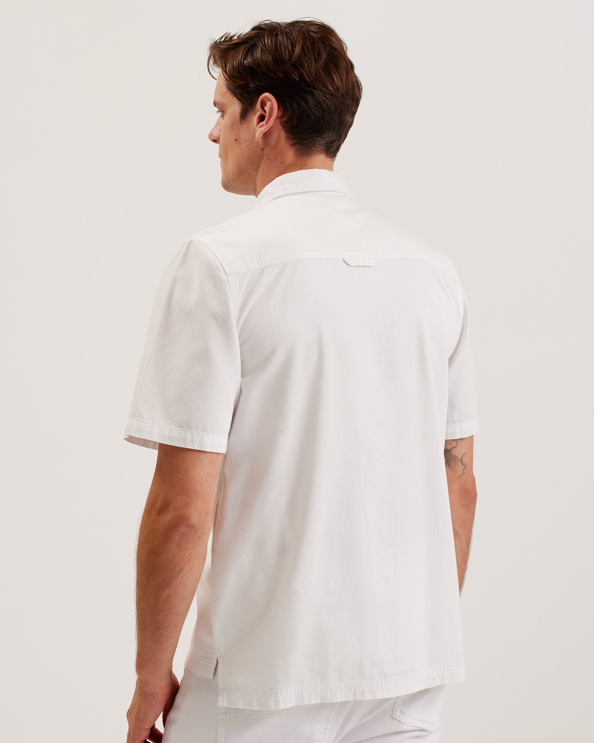 Veyles Short Sleeve Oversized Denim Shirt White