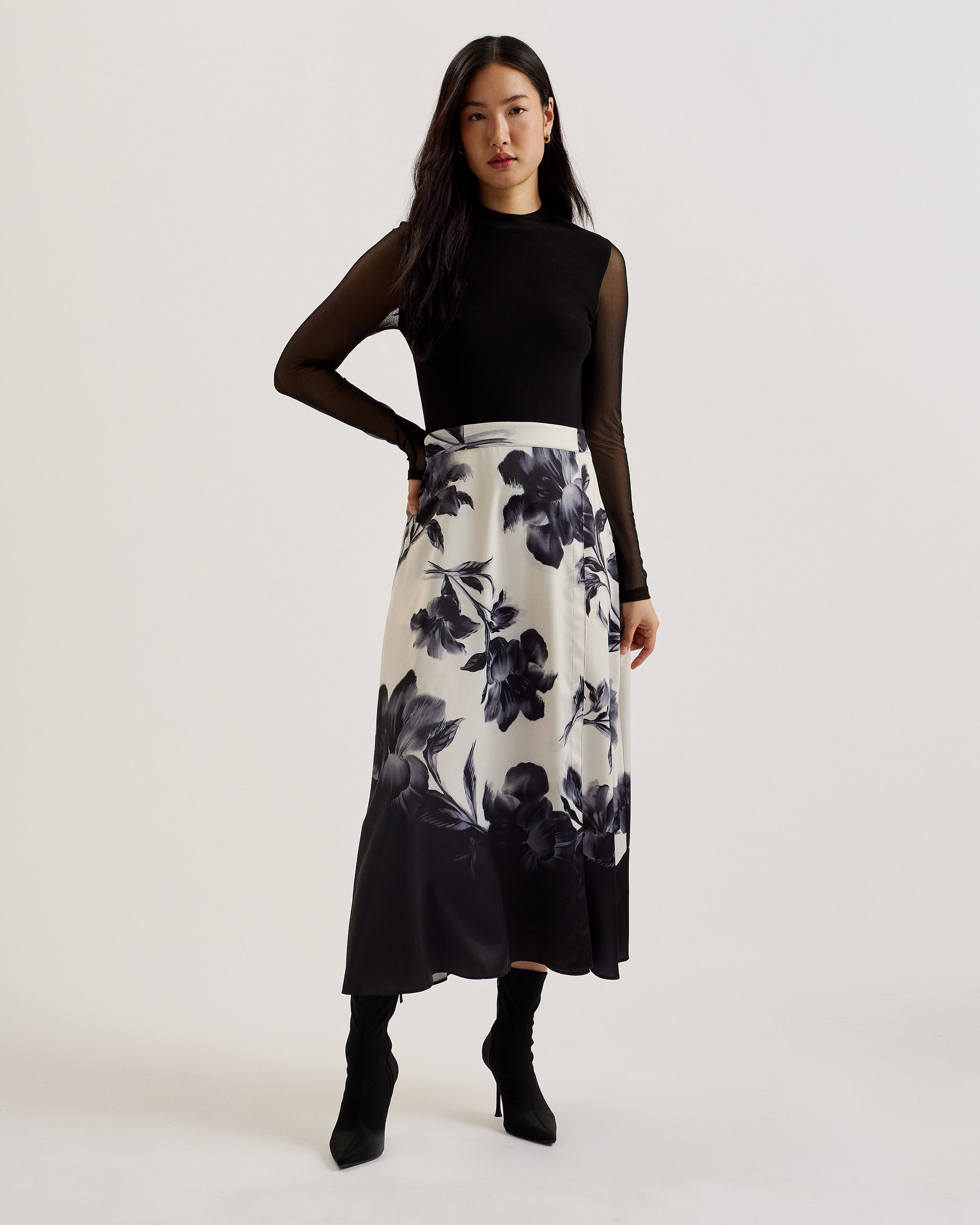 Selnaa Mesh Top Printed Skirt Midi Dress Black