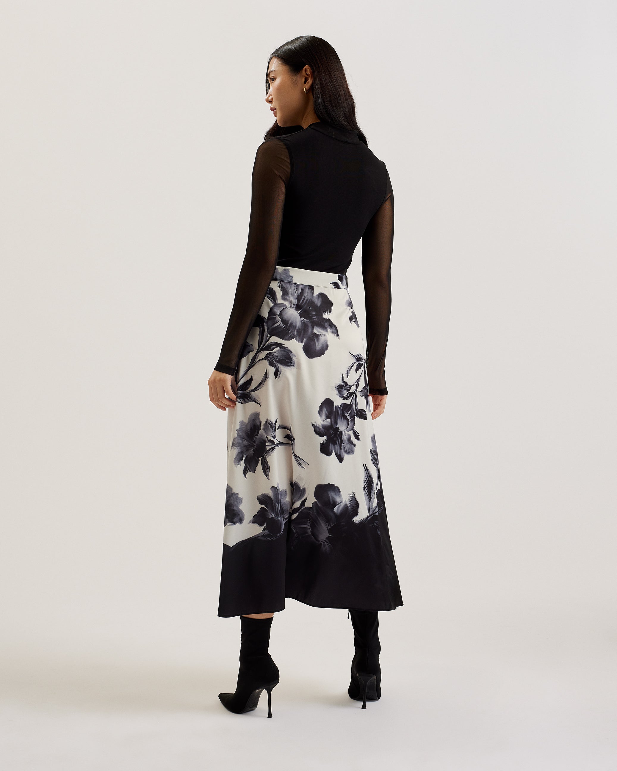 Selnaa Mesh Top Printed Skirt Midi Dress Black