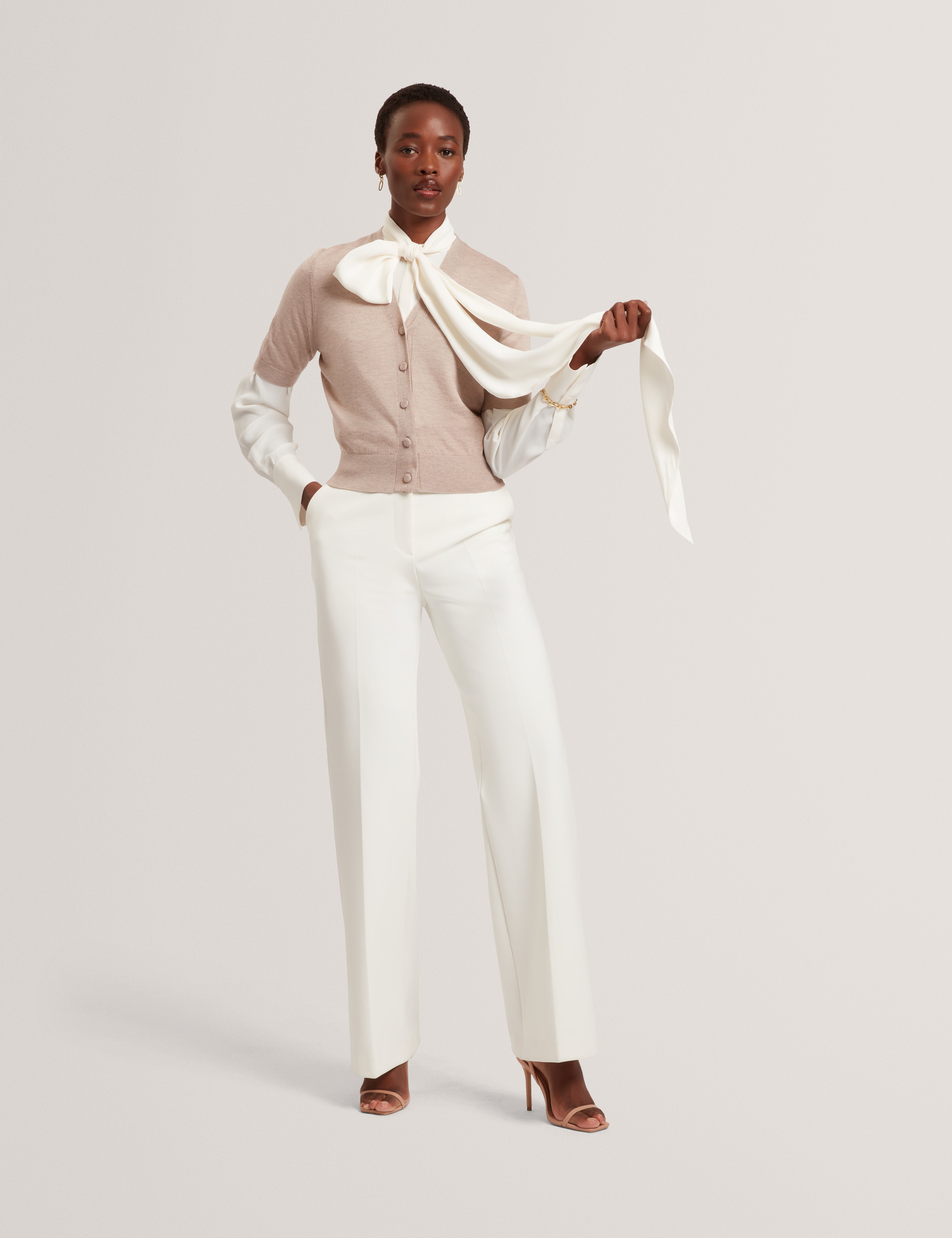 Dazlia Knitted Short Sleeve Cardigan Taupe