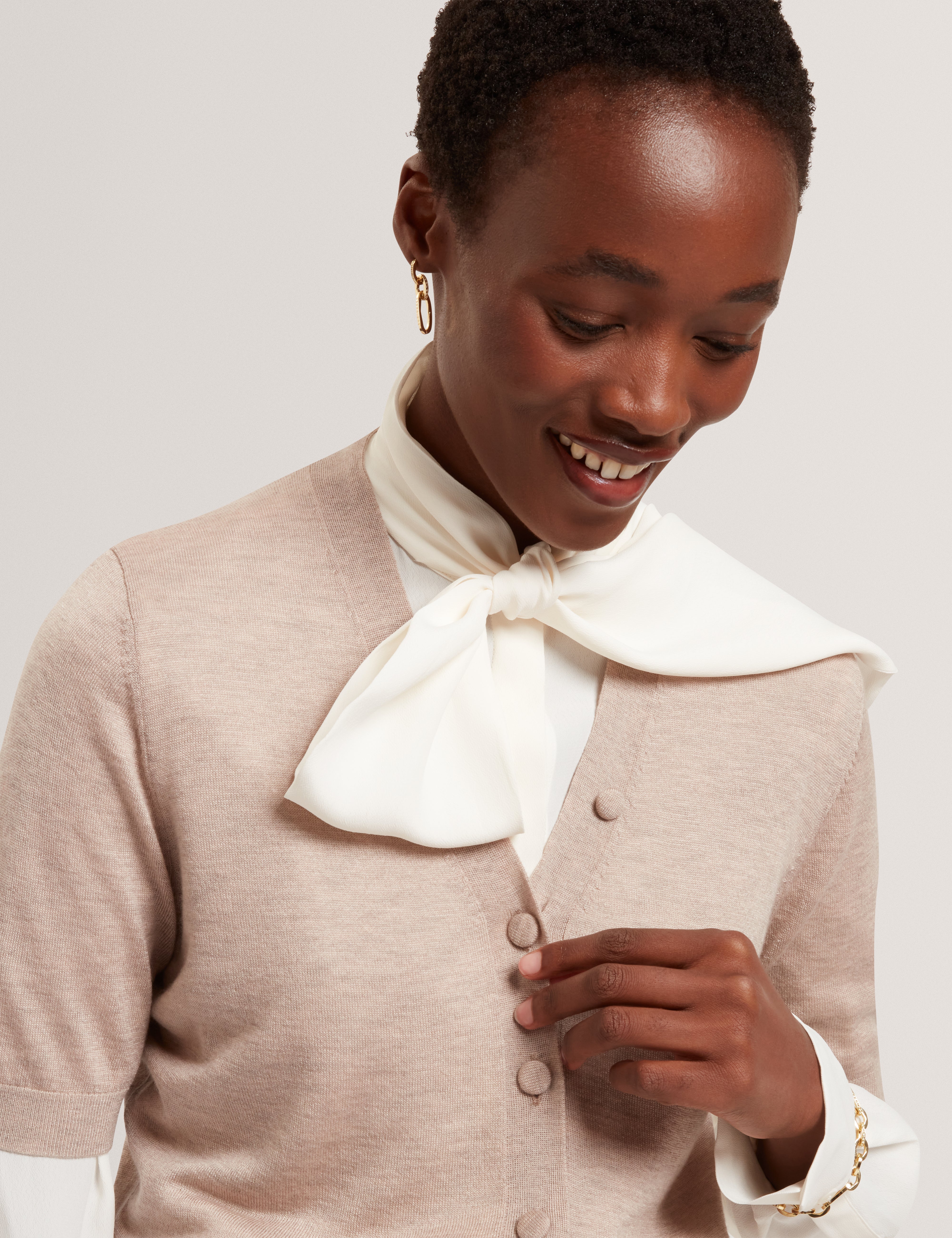 Dazlia Knitted Short Sleeve Cardigan Taupe
