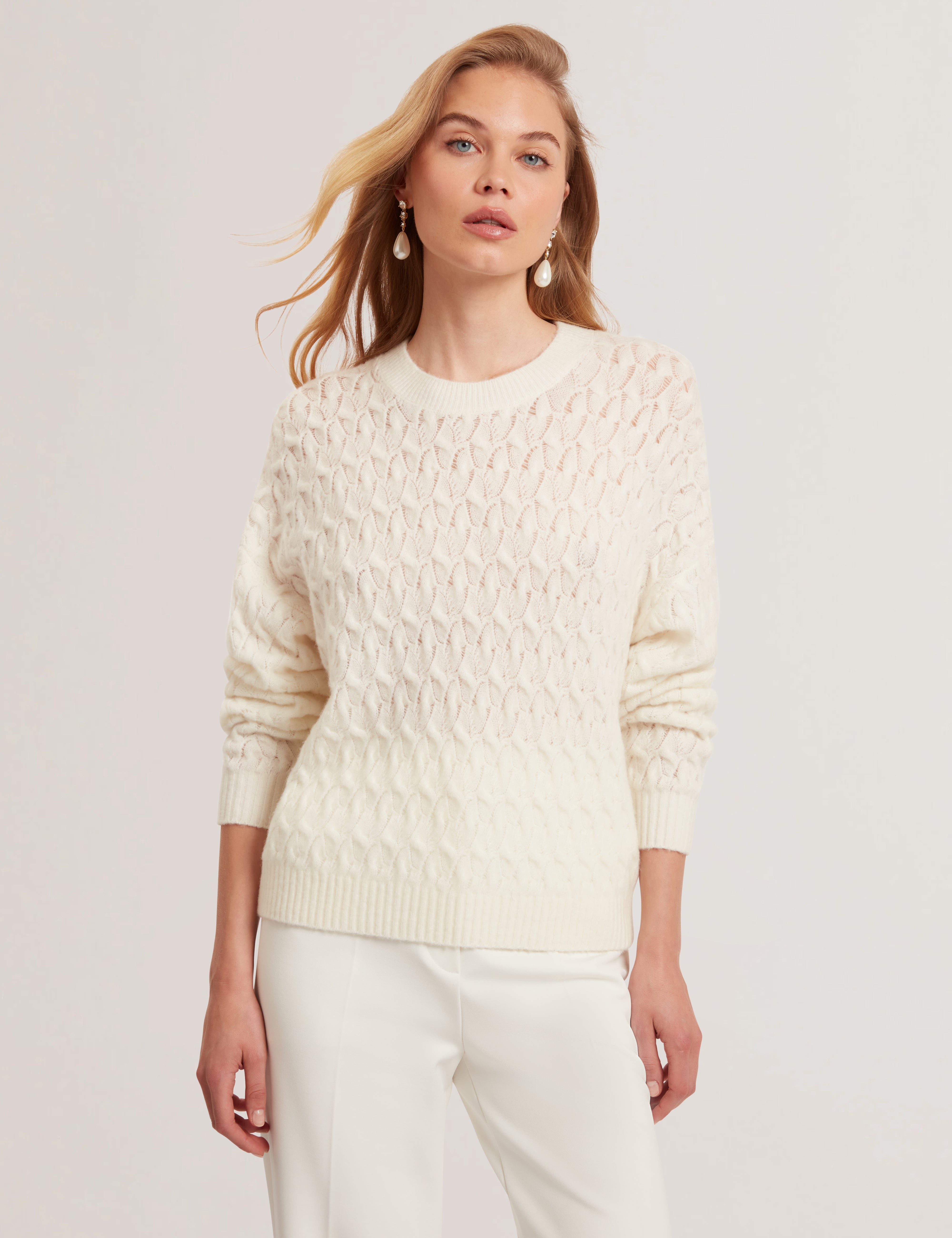 Jocieyy Cable Knit Sweatshirt Ivory