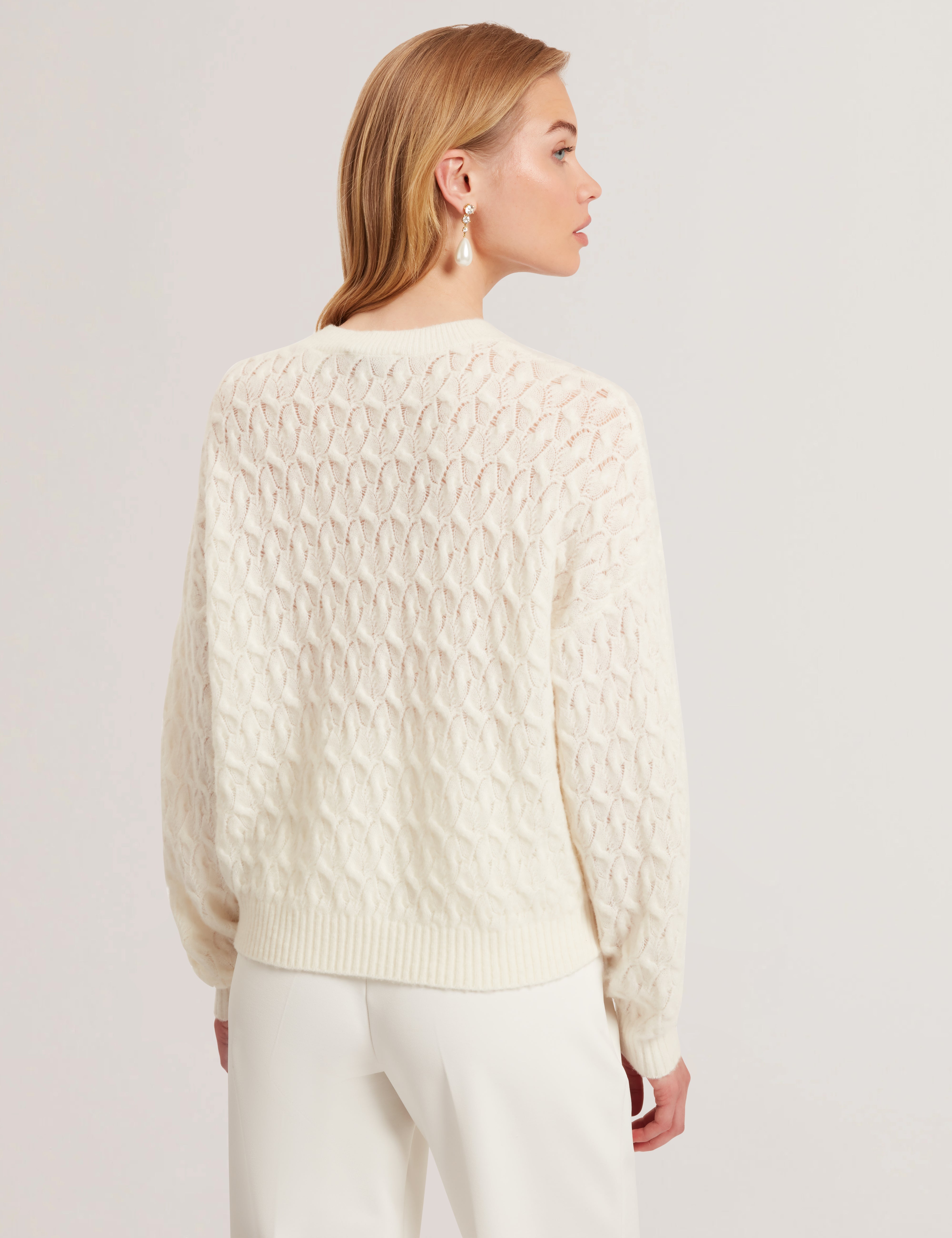 Jocieyy Cable Knit Sweatshirt Ivory