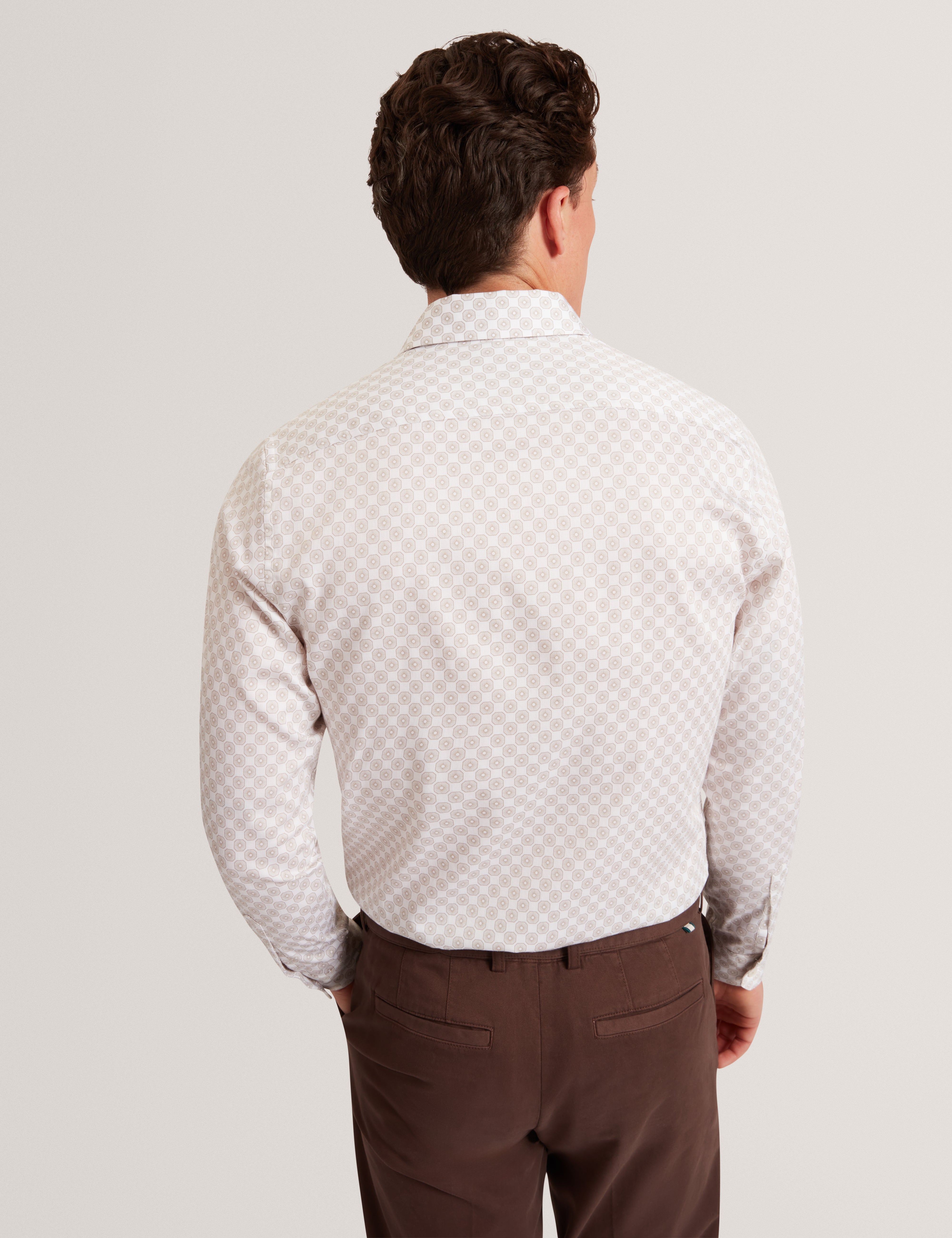 Sef Ls Slim Fit Circle Geo Print Shirt Taupe