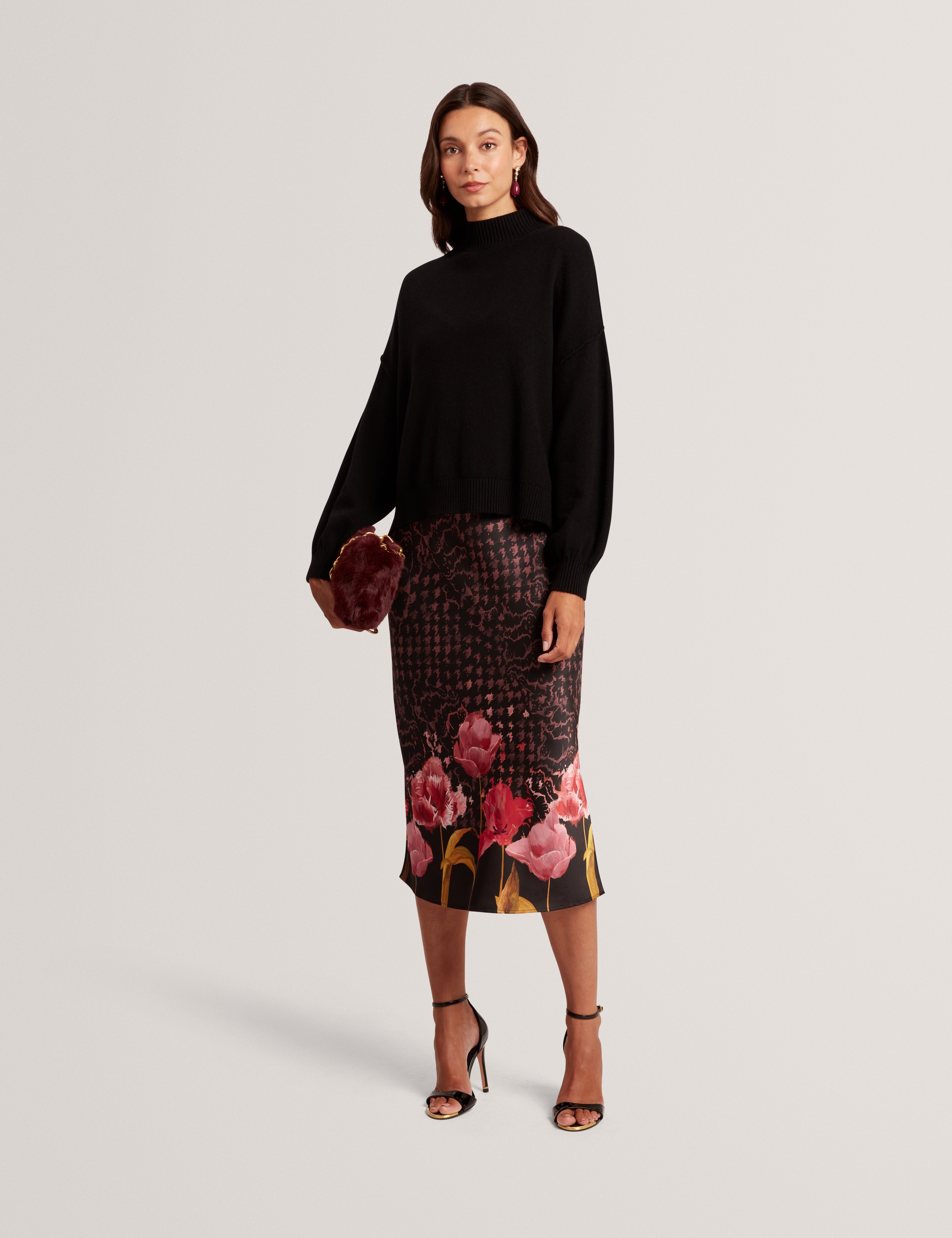 Kaatyy Knitted Jumper With Printed Slip Dress Black