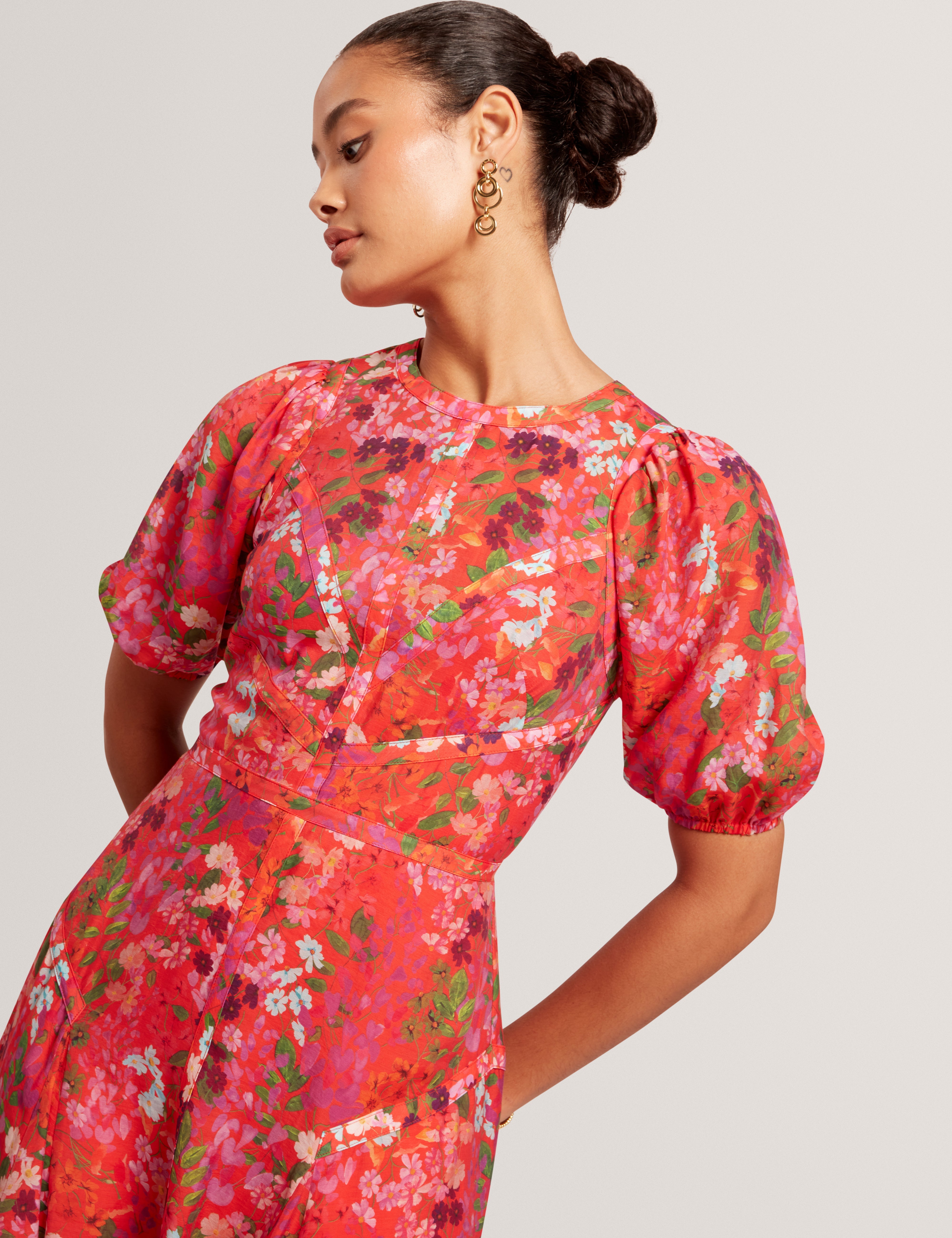 Sianna Puff Sleeve Midi Dress Red