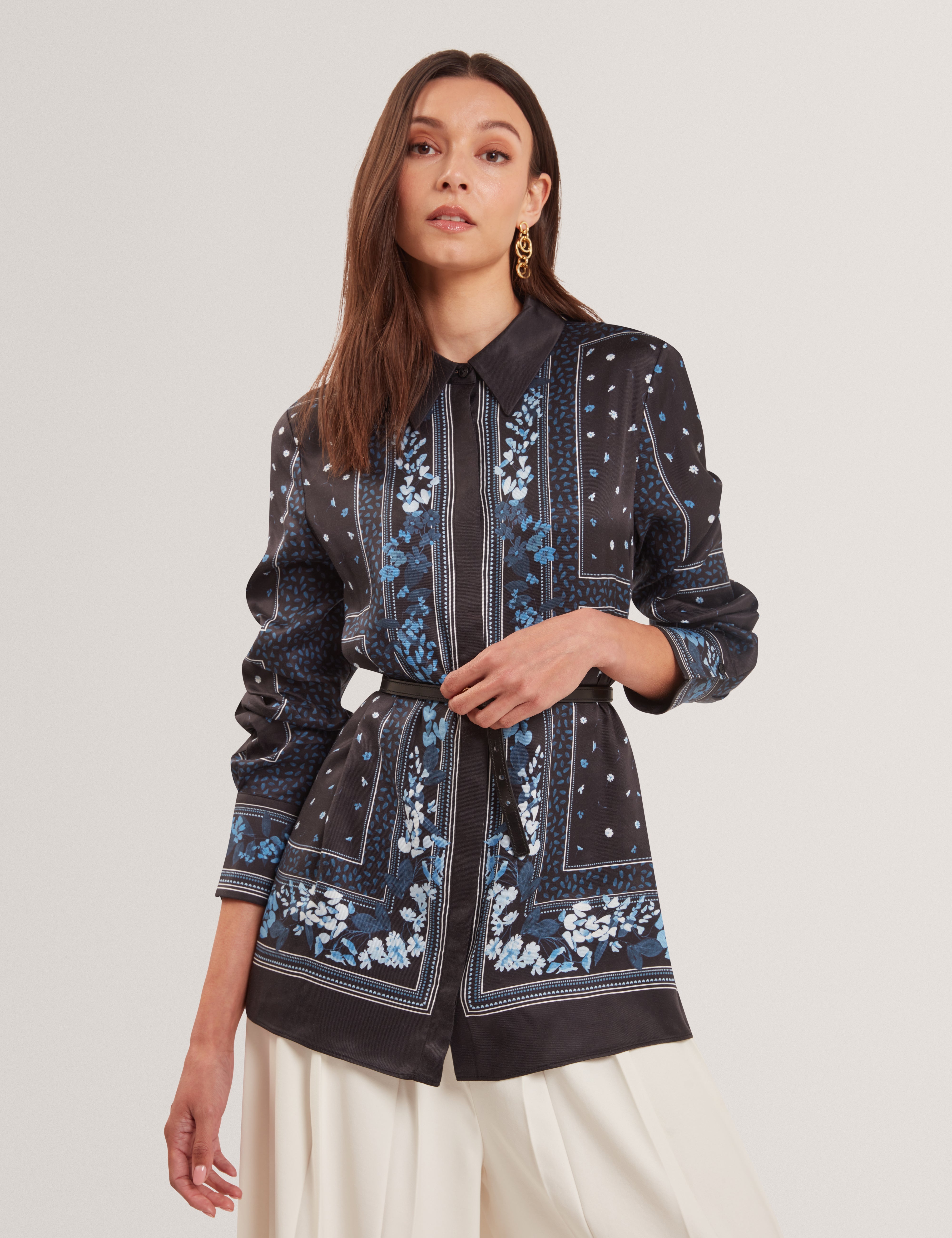 Nohva Printed Longline Shirt Black