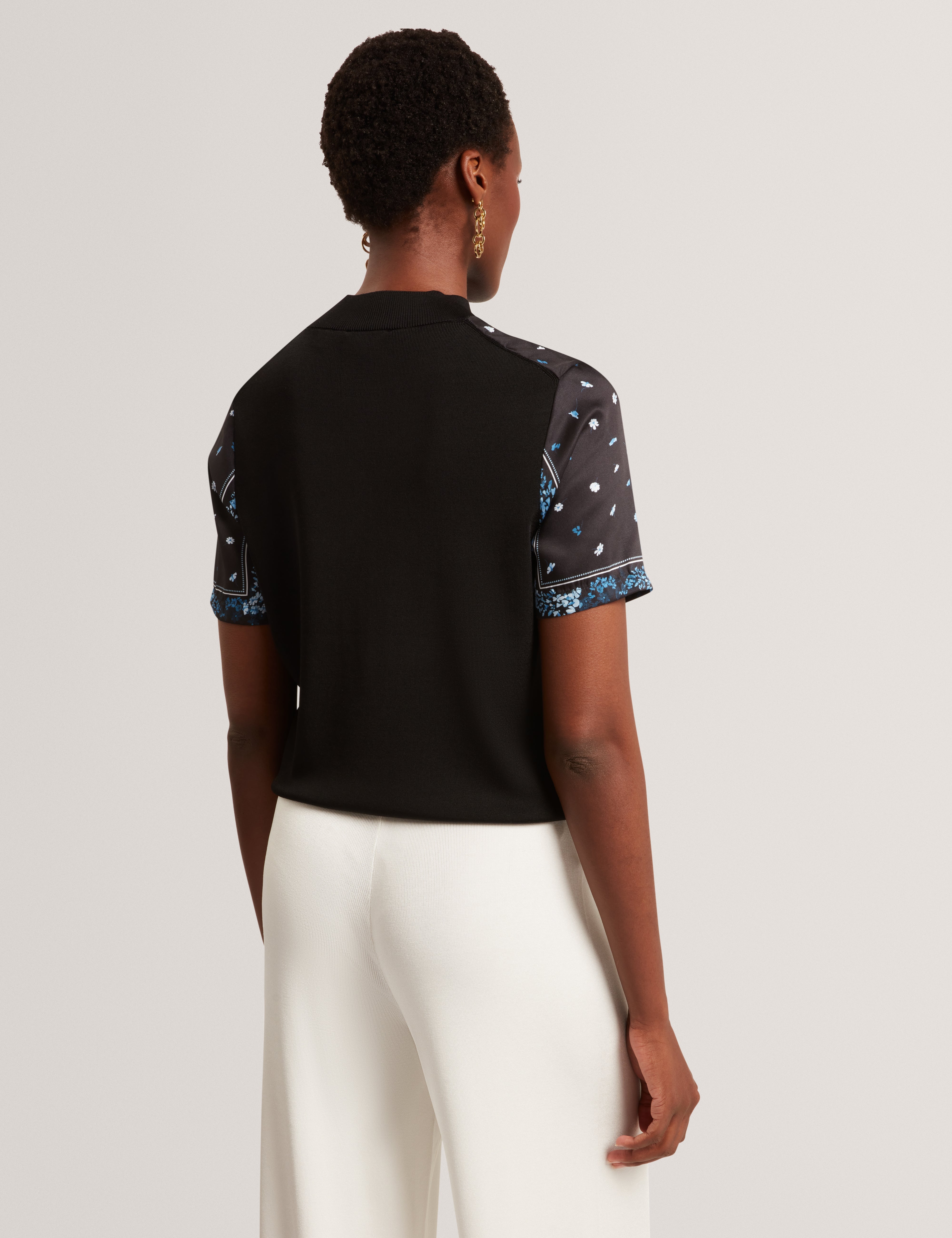 Almaaz Printed Woven Front Short Sleeve Tee Black