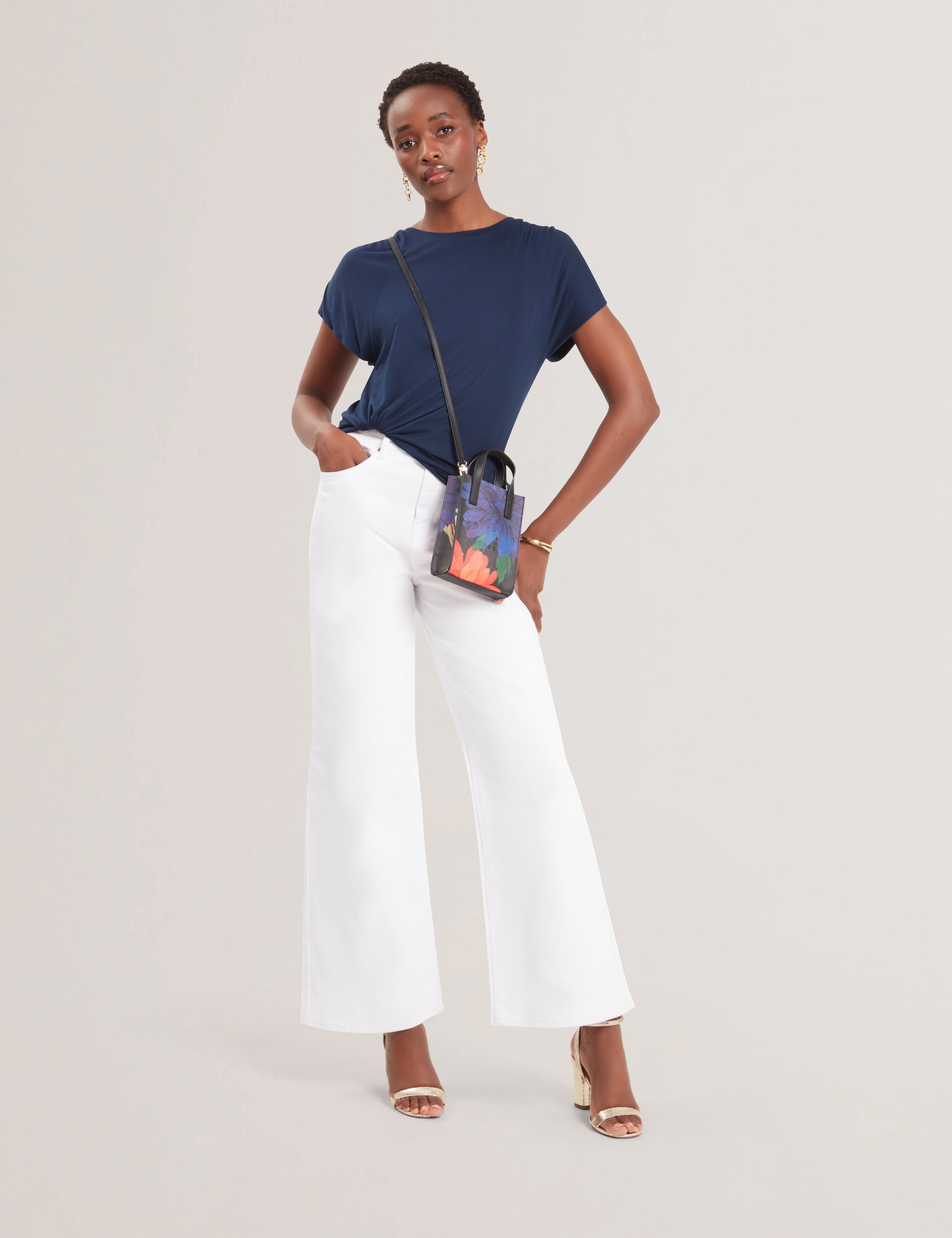 Elmie Gather Shoulder Detail Tee Dk-Blue