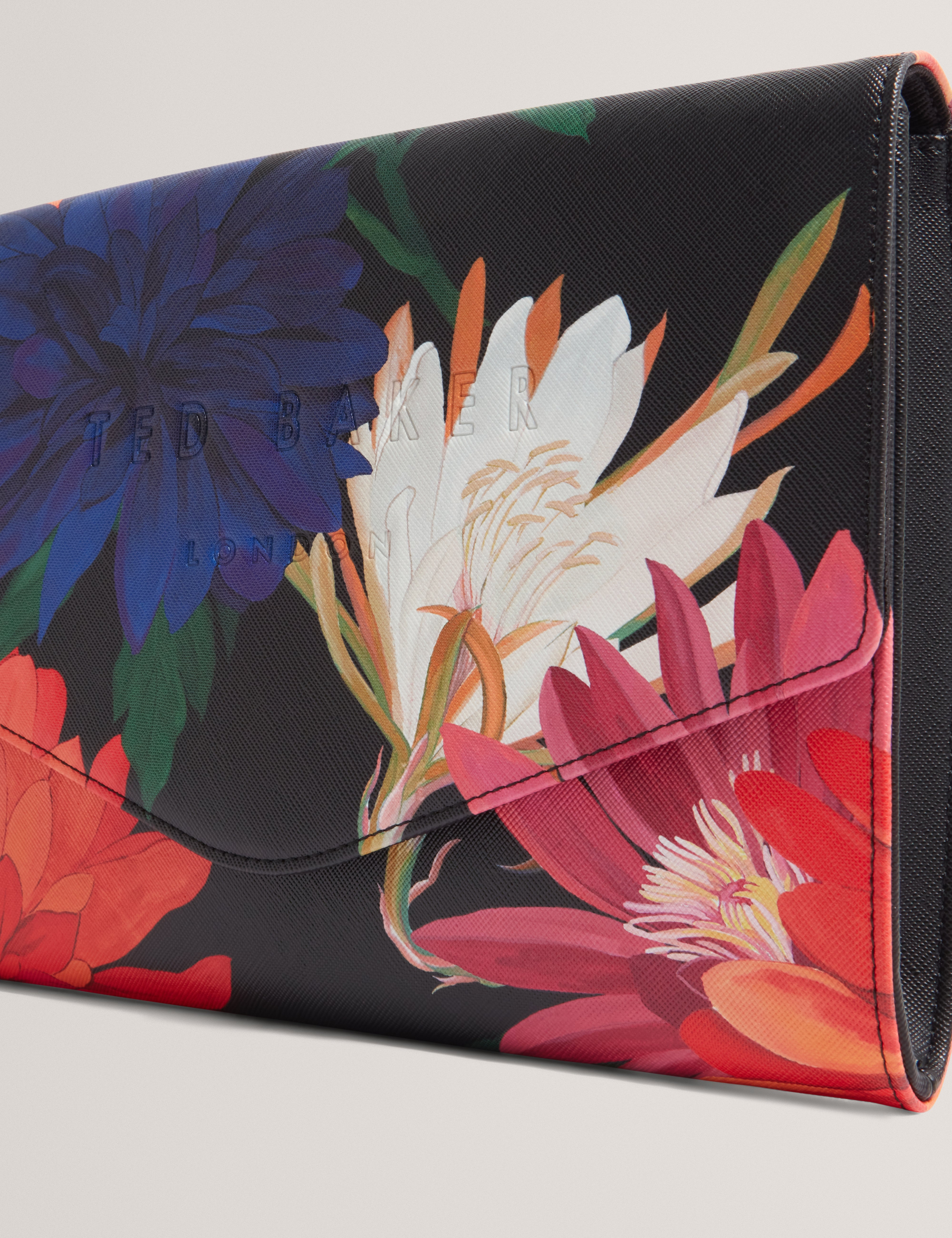 Amarsay Printed Dahlia Icon Envelope Pouch Black