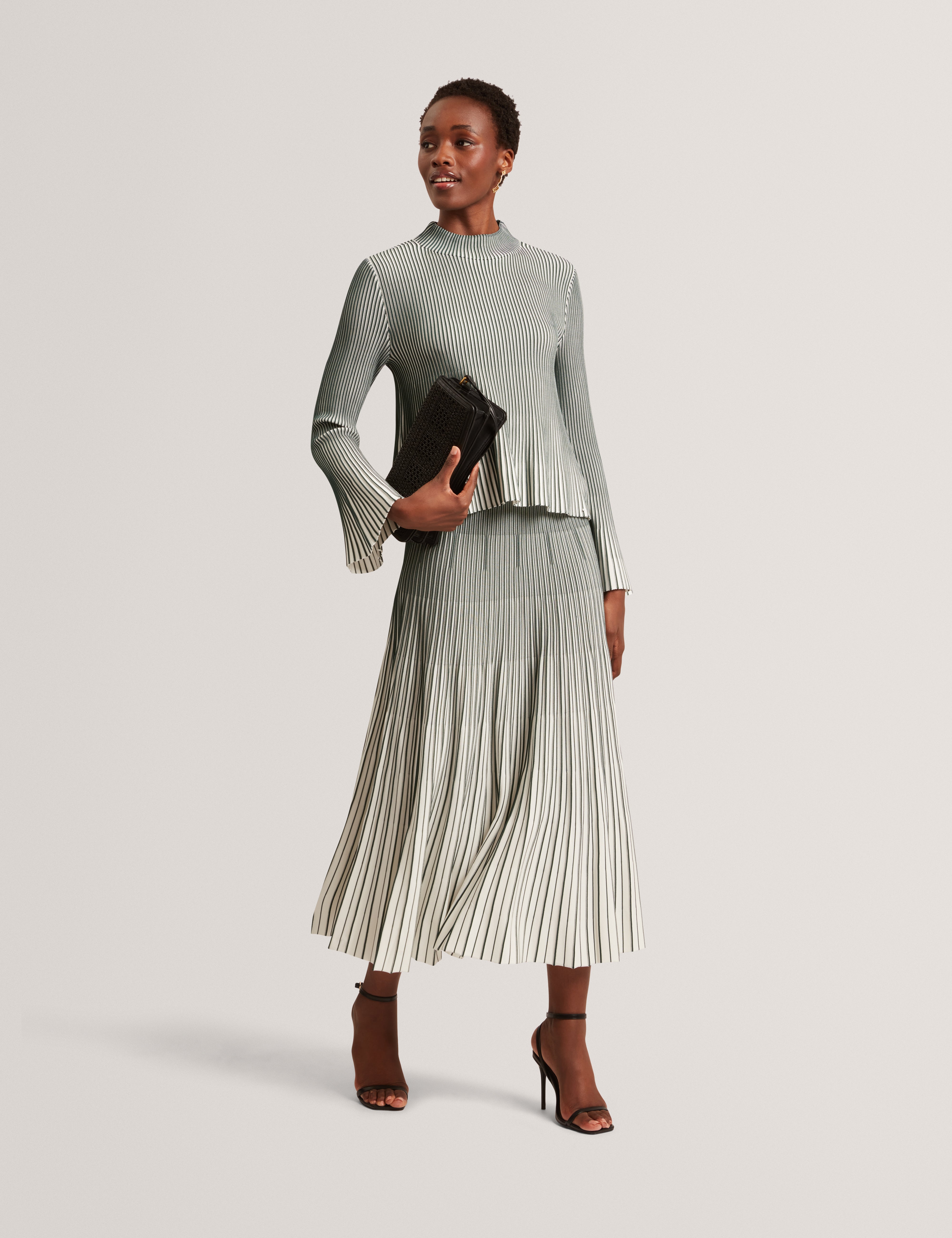 Jenavia Textured Stripe Knitted Midi Skirt Dk-Green