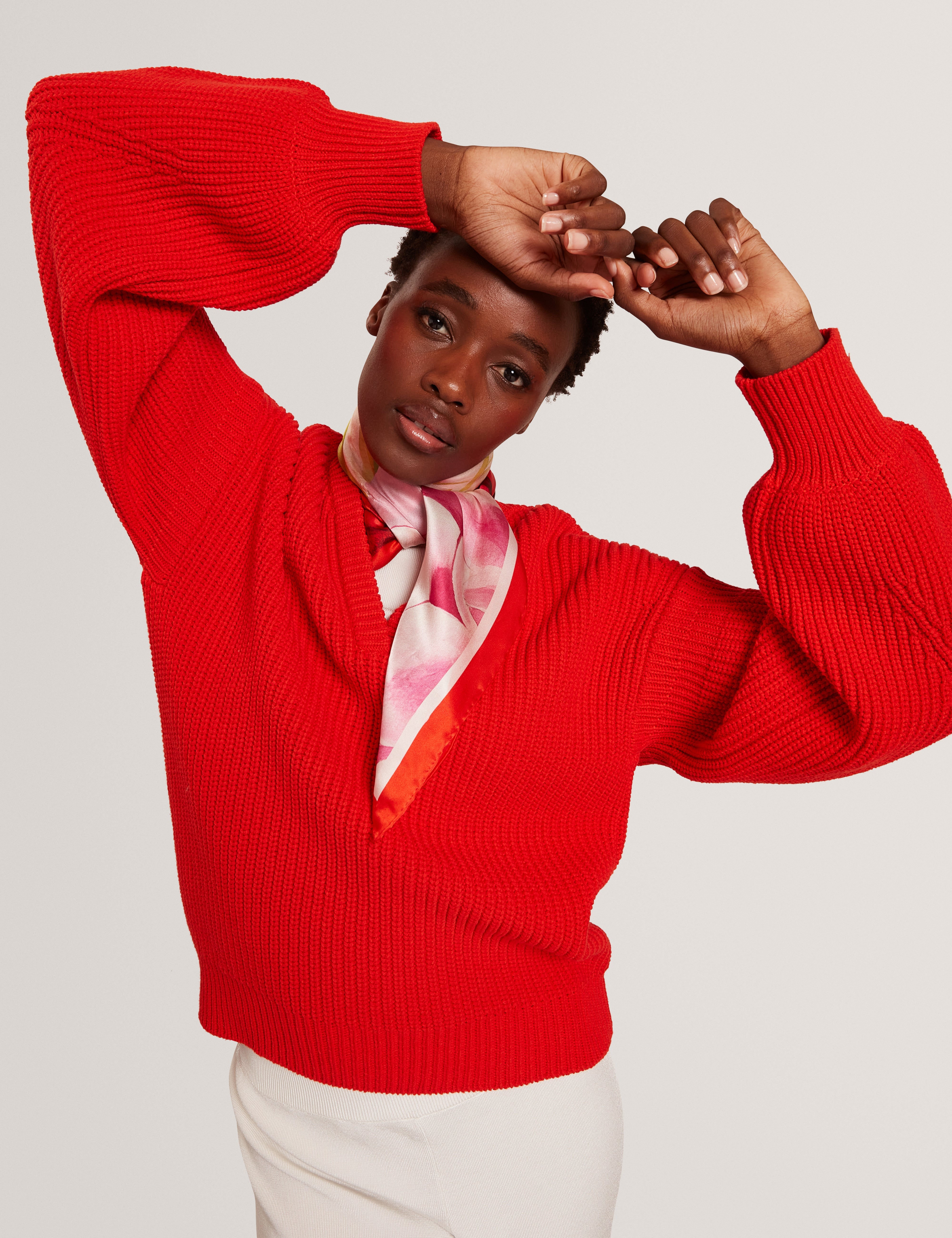 Velmee Cotton Blend V Neck Sweater Red