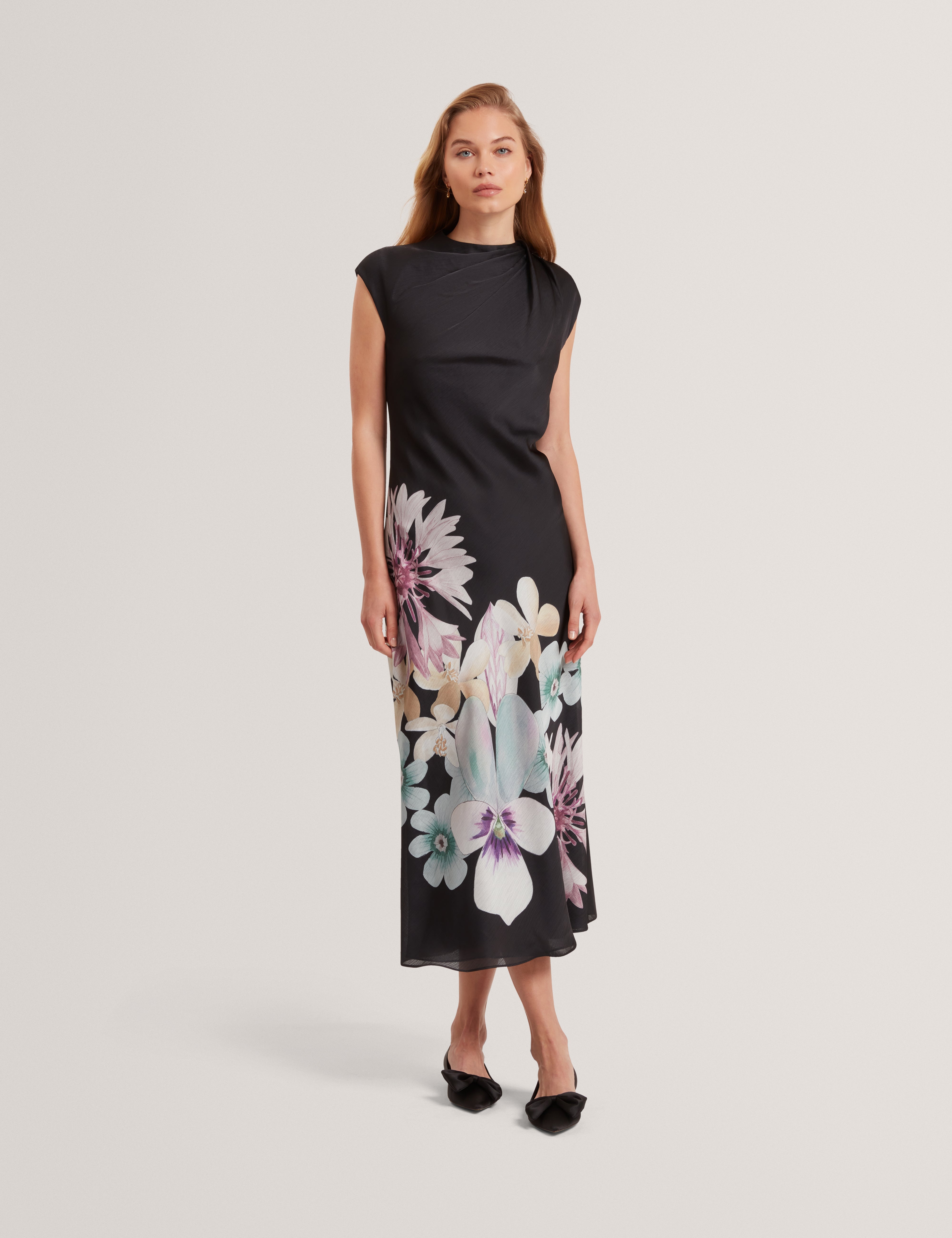 Demita Printed Short Sleeve Draped Neck Midi Dress Black