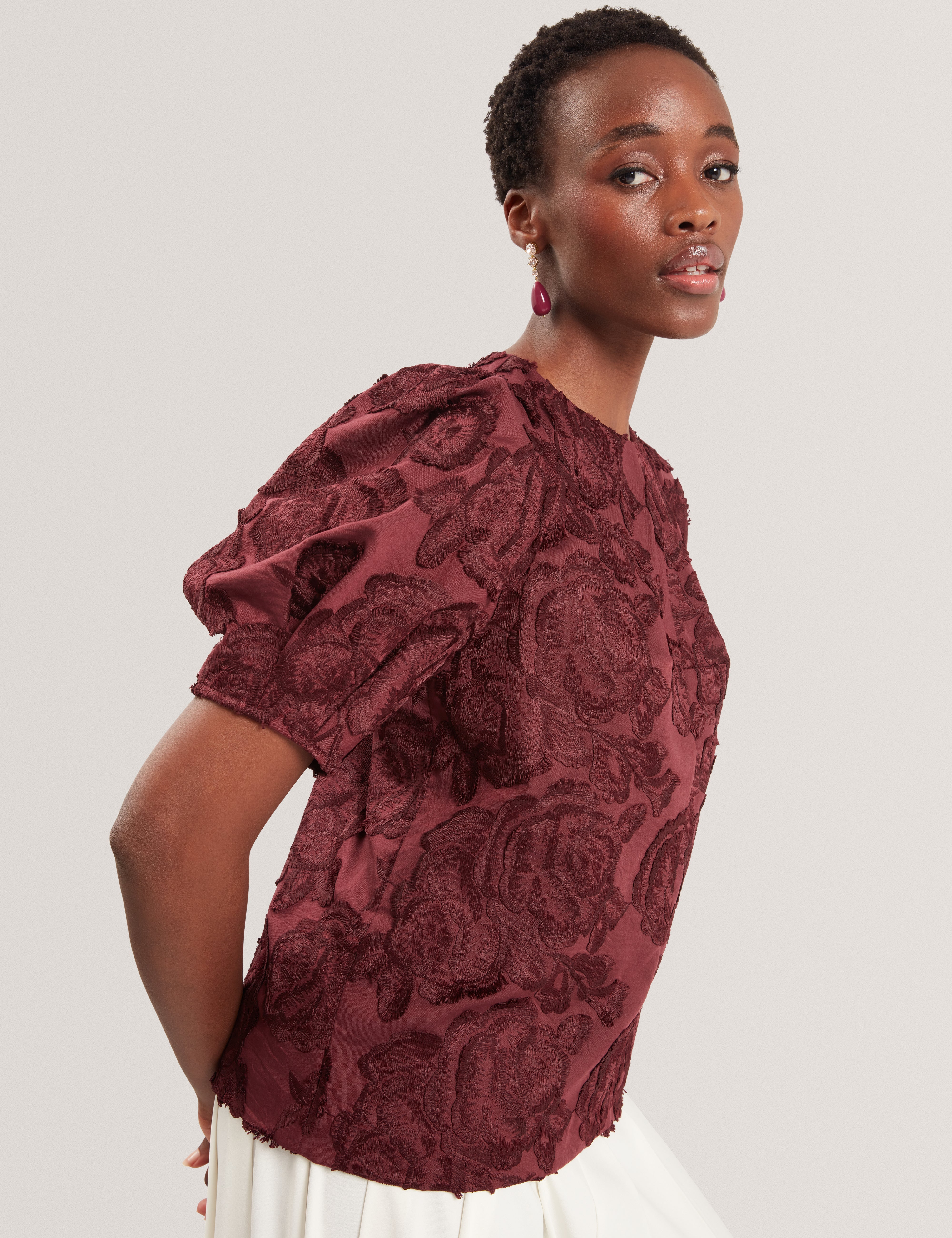 Teodori Puff Sleeve Textured Rose Top Oxblood