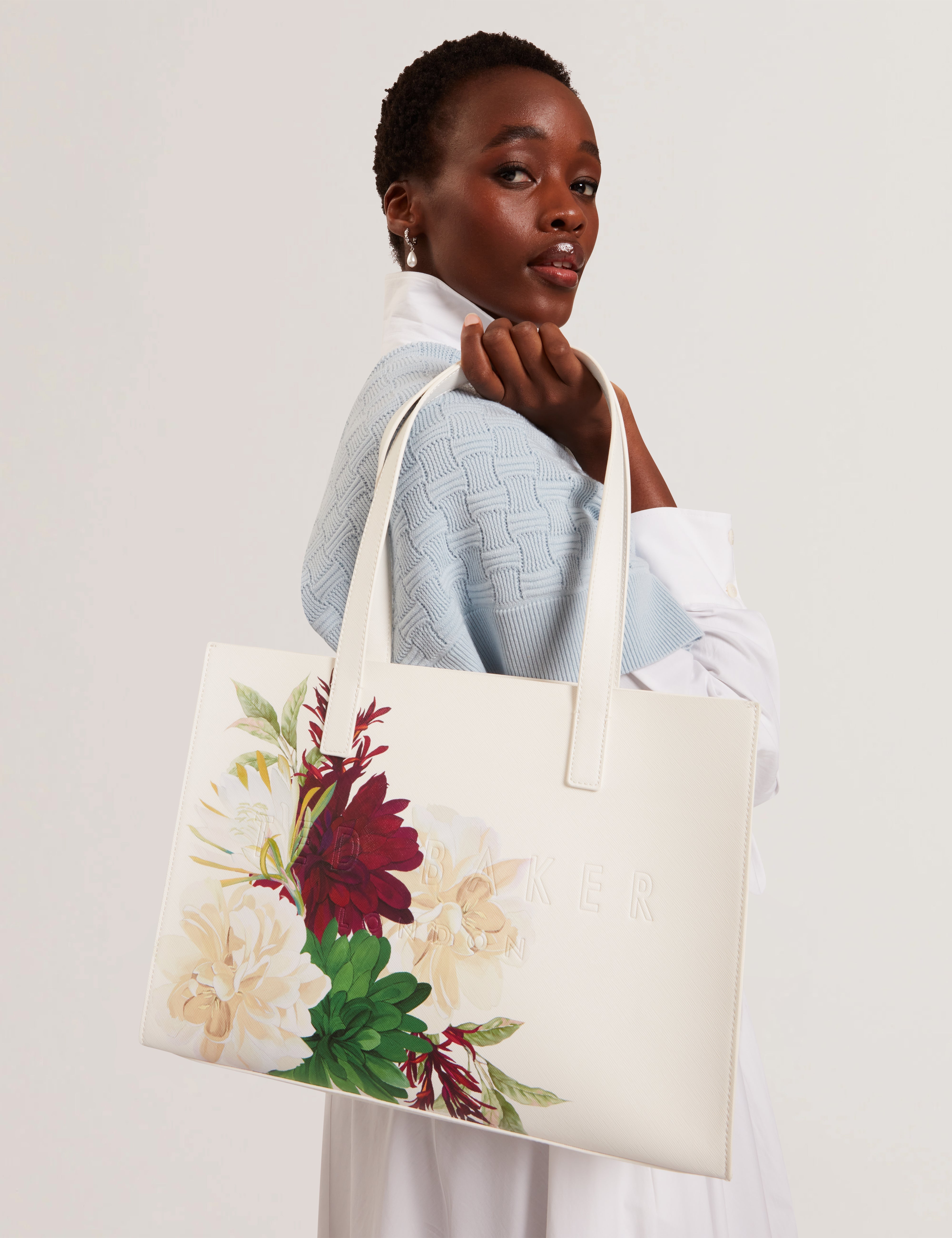 Bouqela E/W Floral Icon Cream