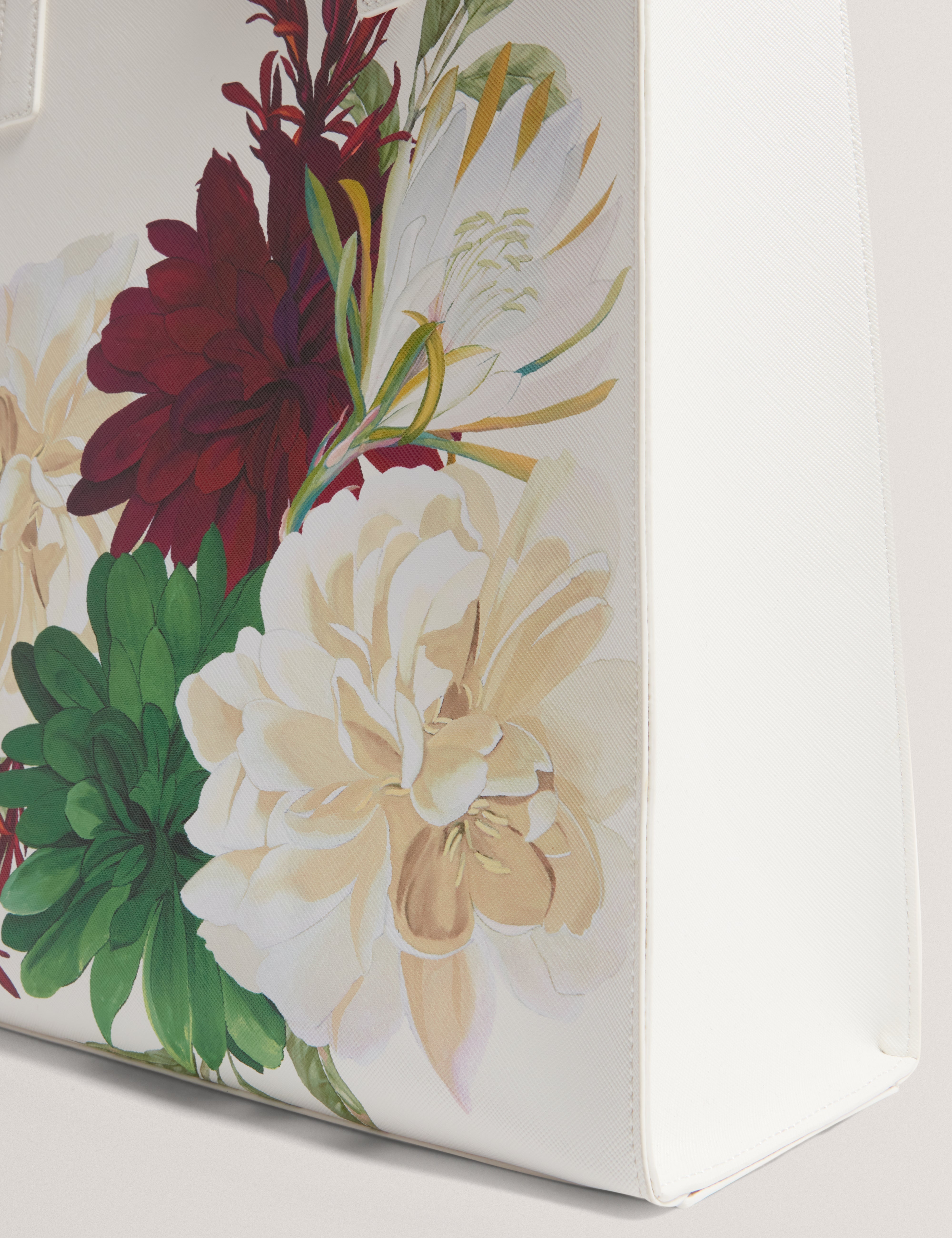 Bouqett Small Floral Icon Cream