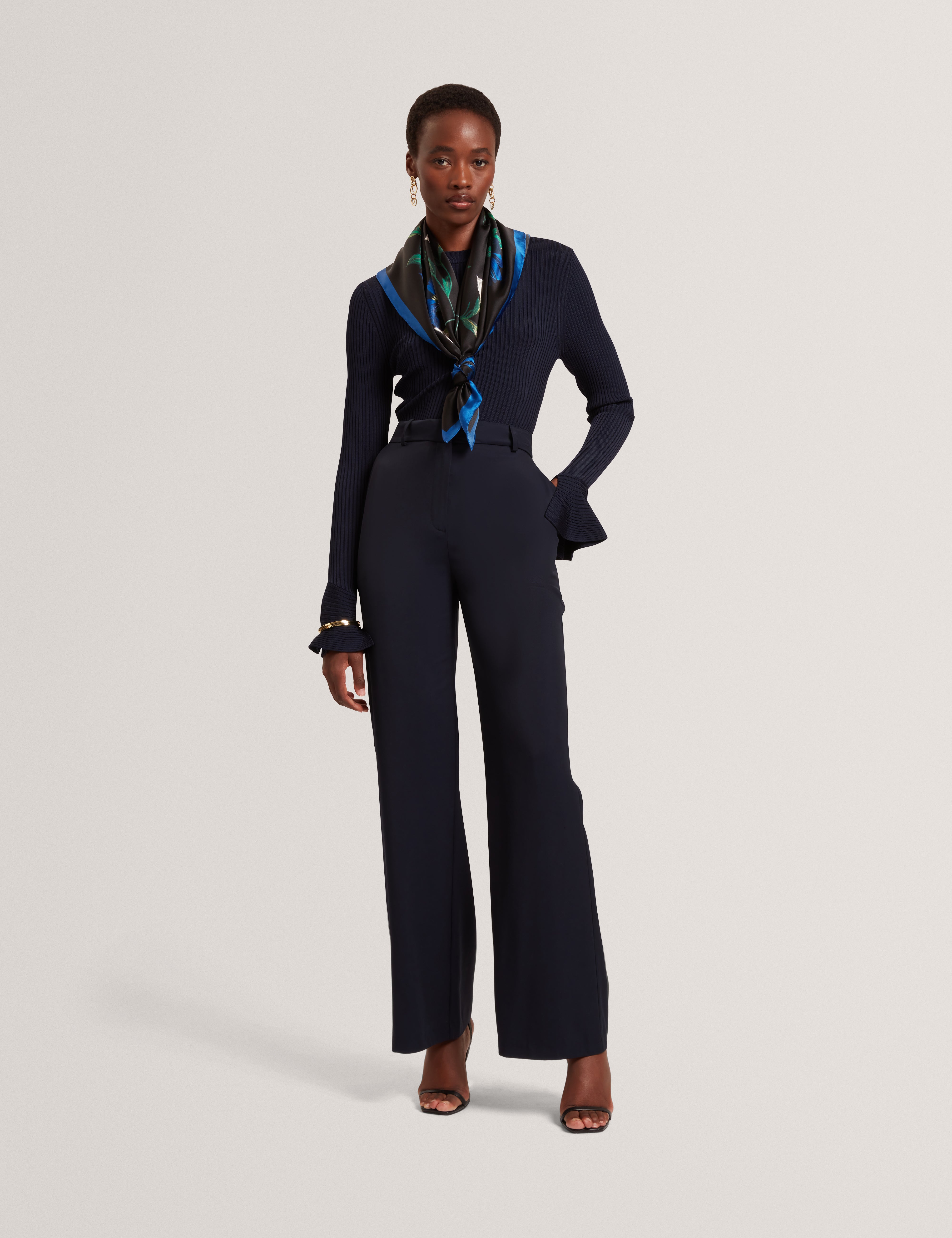 Lutte Kick Flare Trouser Navy