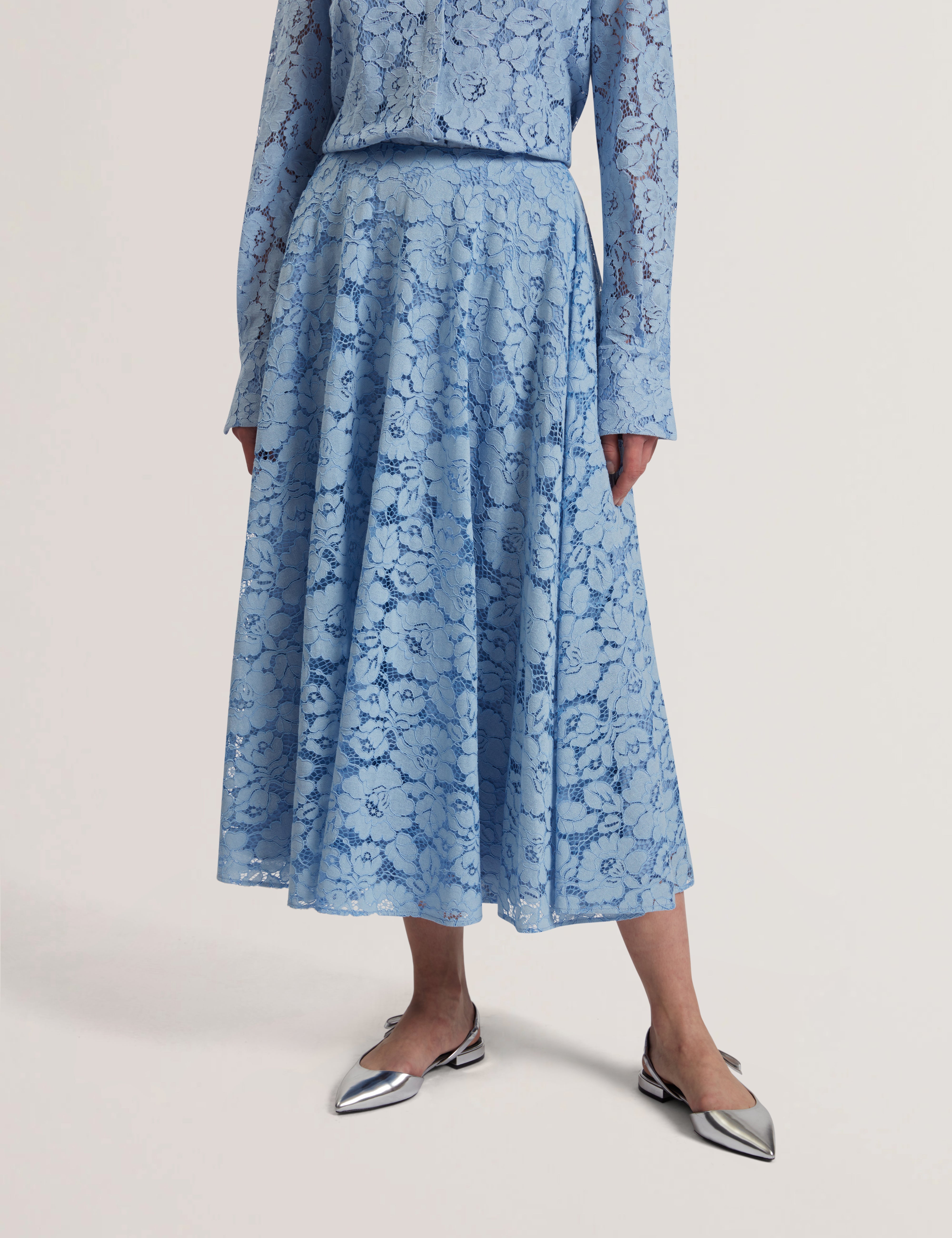 Demiee Bonded Lace Pleated Midi Skirt Lt-Blue