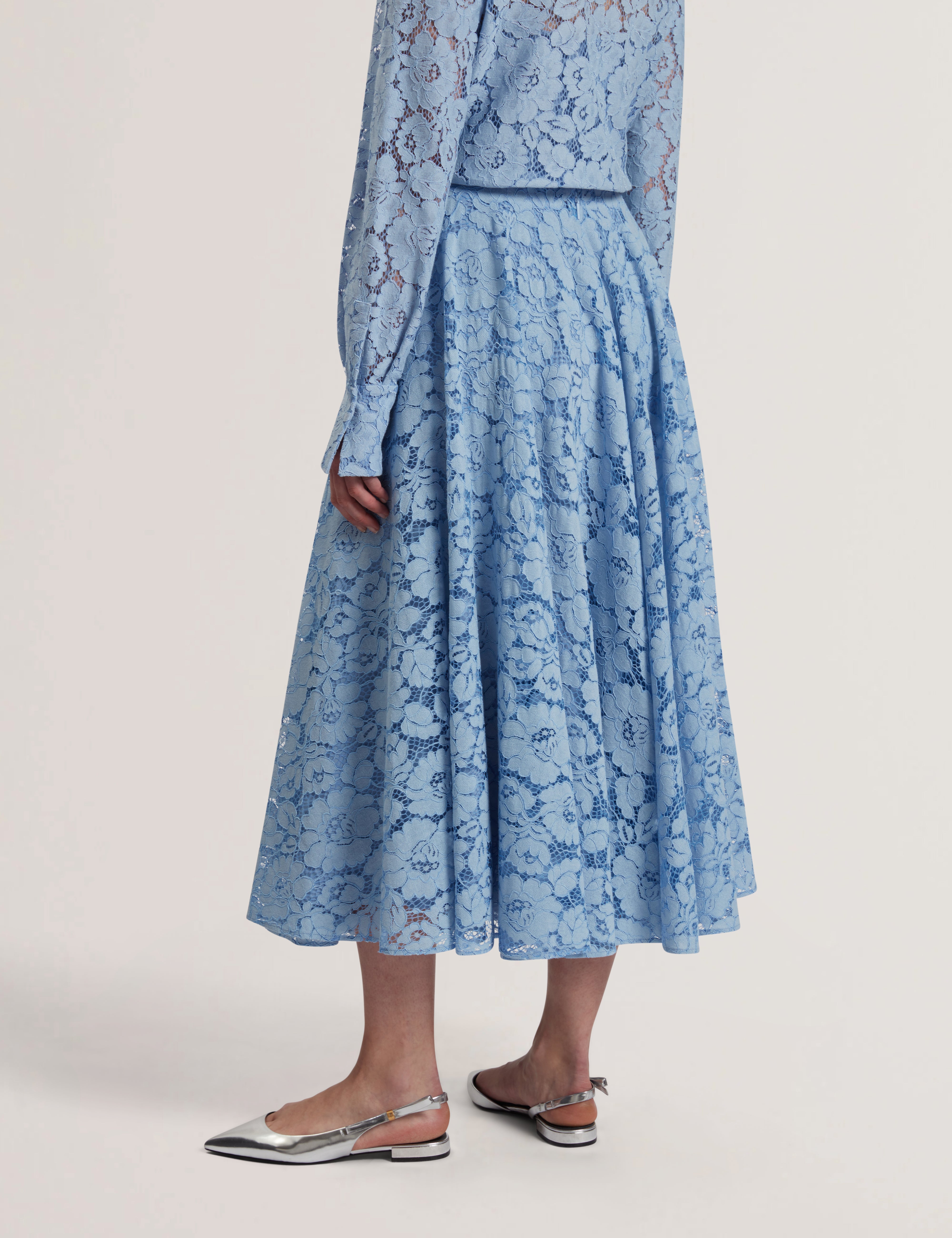 Demiee Bonded Lace Pleated Midi Skirt Lt-Blue