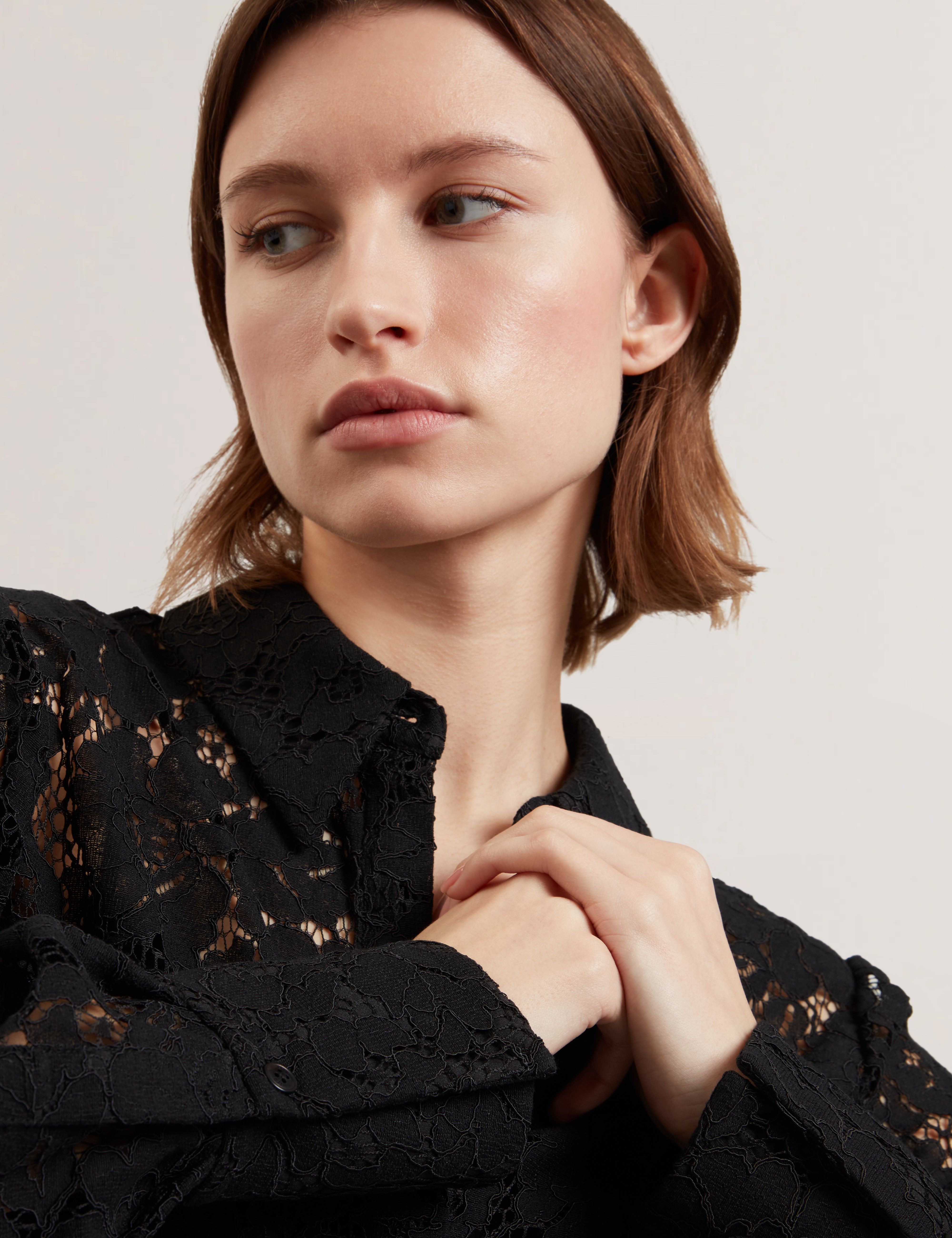 Gennoa Longline Lace Shirt Black