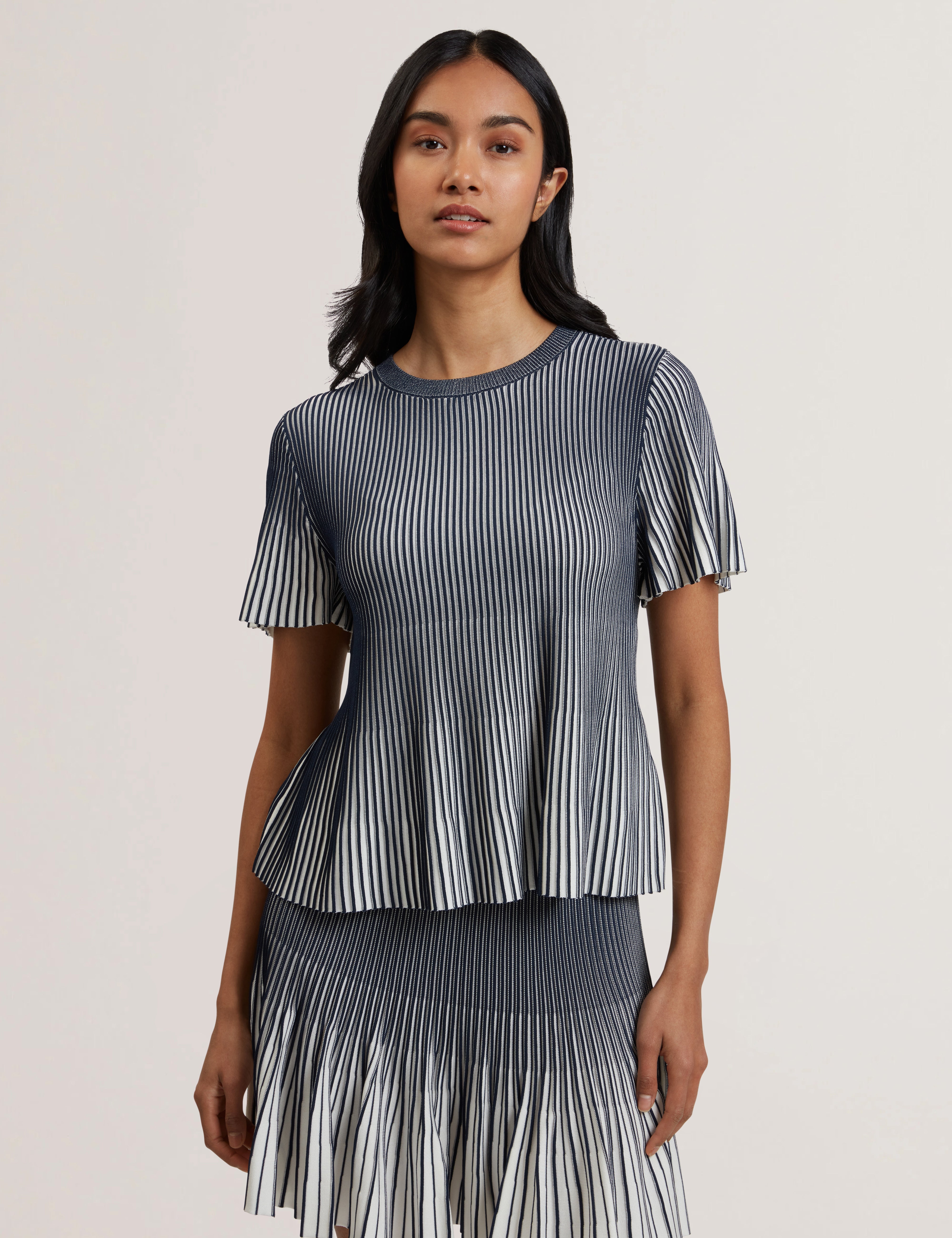 Hethrr Textured Stripe Fluted Sleeve Tee Navy