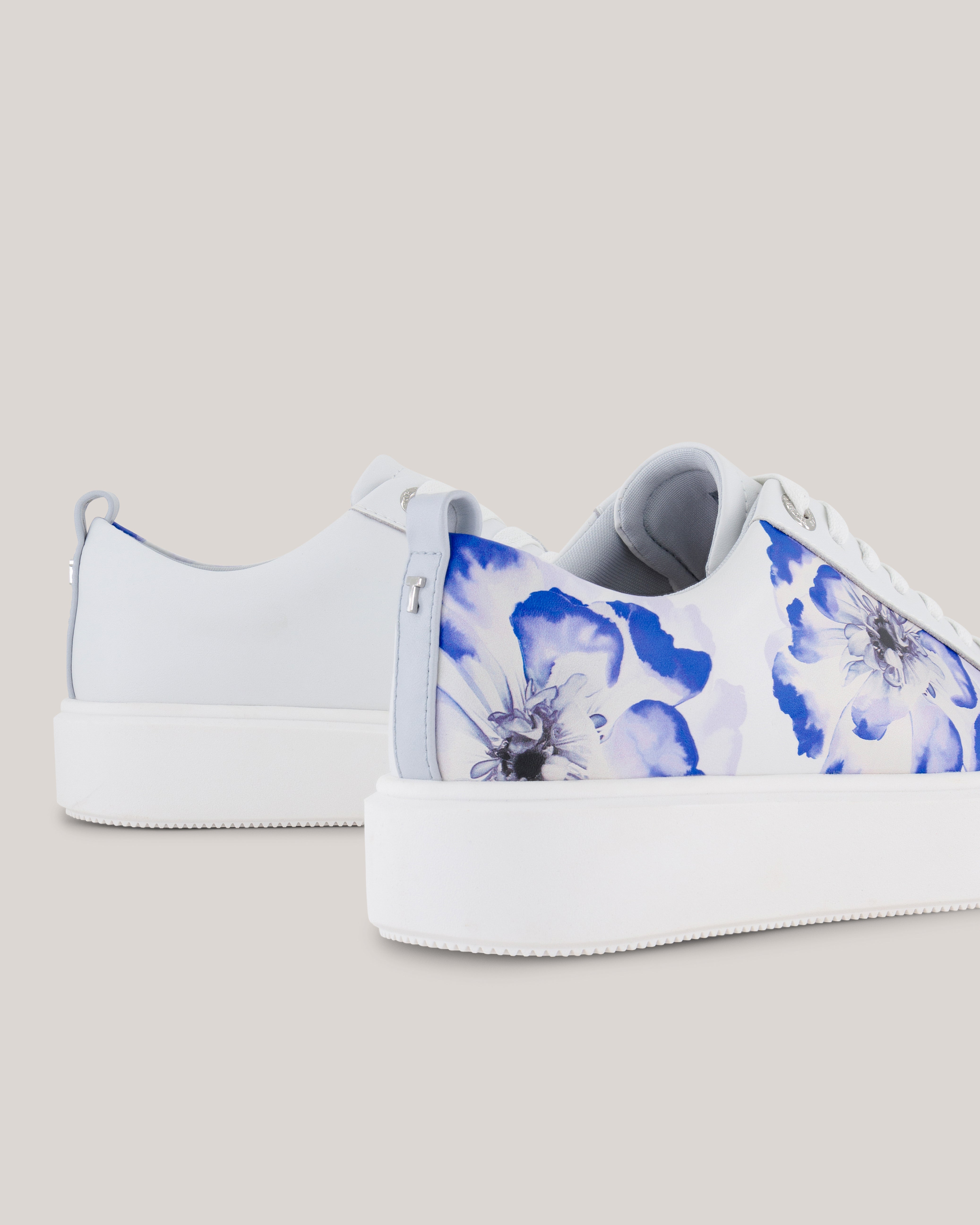 Averiiy Platform Leather Trainer Blue