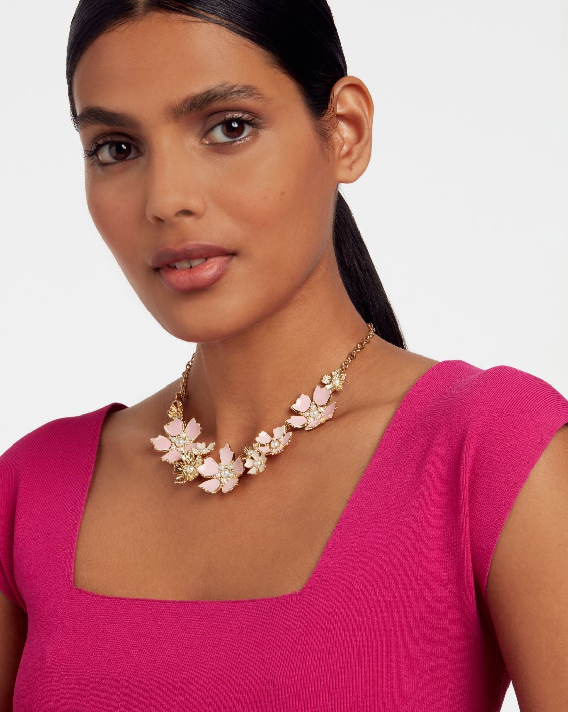 Petarla Flower Statement Necklace Gold