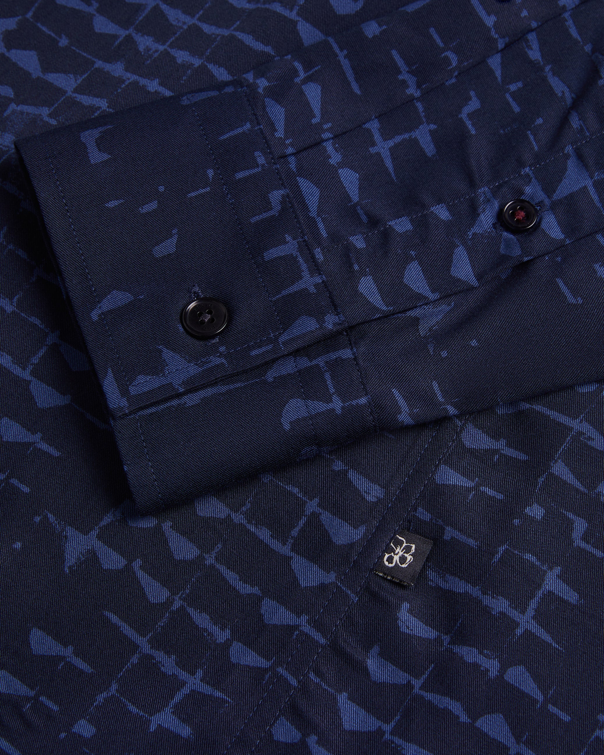 Venosa Long Sleeve Abstract Ombre Print Shirt Navy