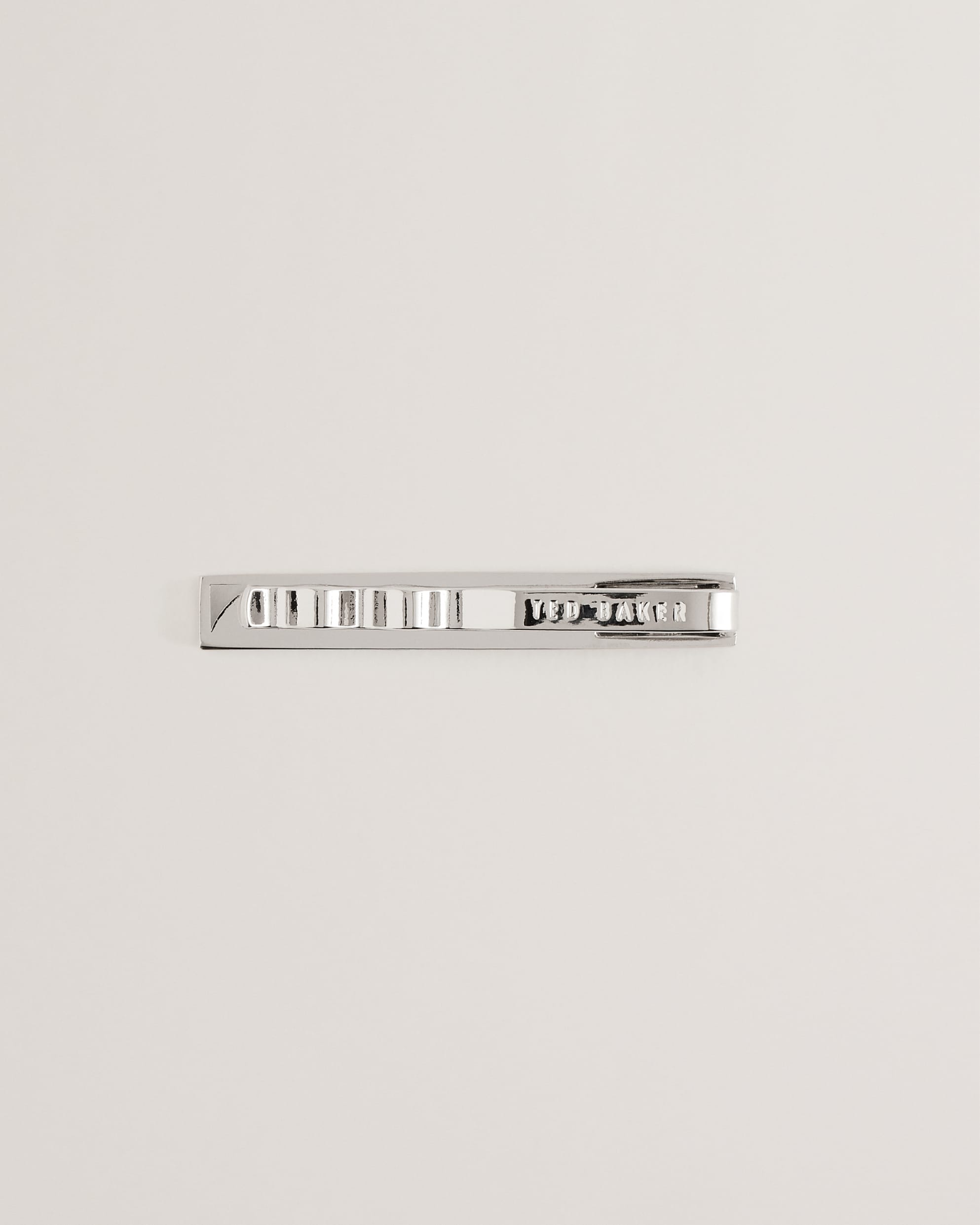 Curvi Branded Cut Out Detail Tie Bar Silver-Col