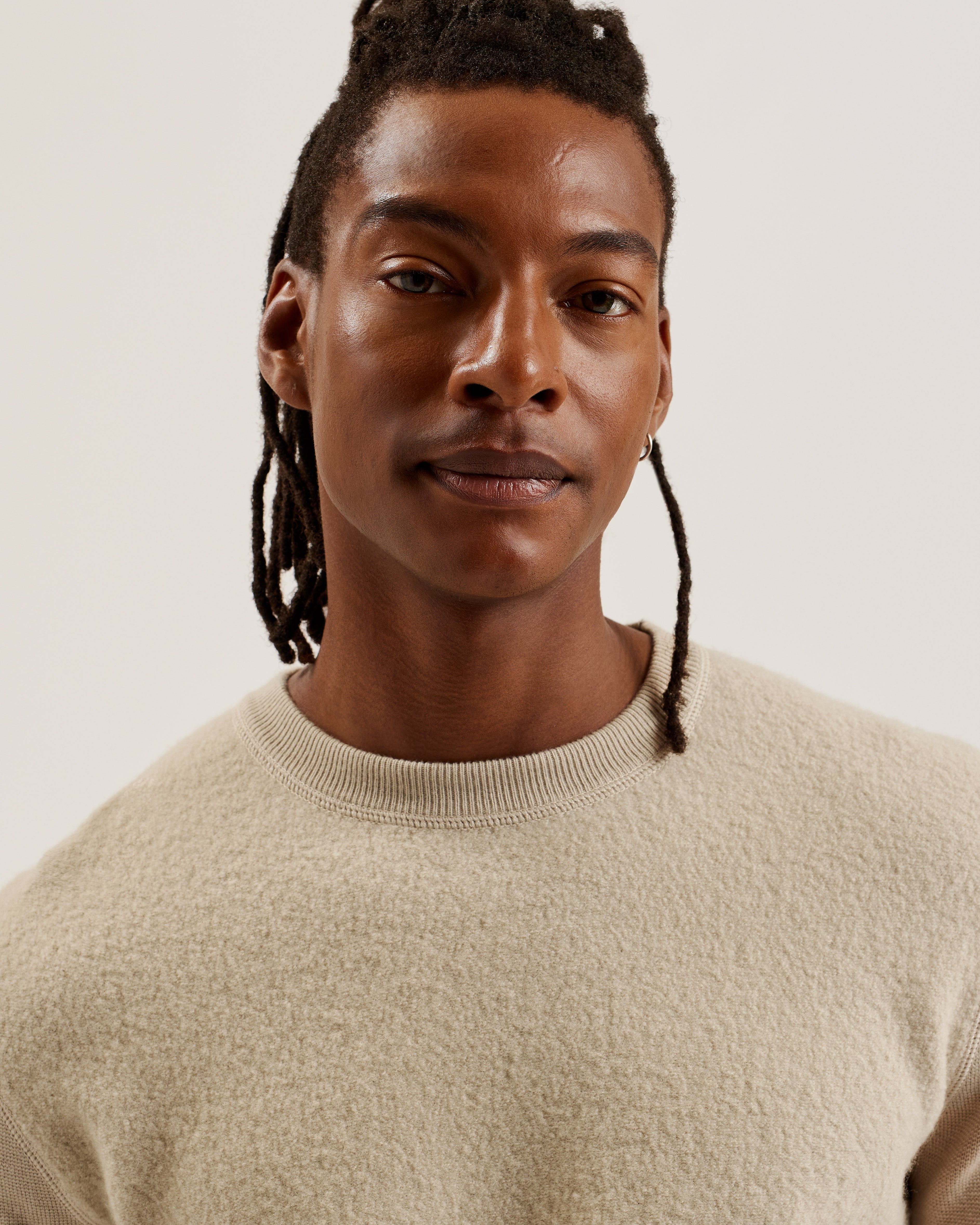 Olmste Ls Boucle Wool Stitch Crew Neck Taupe