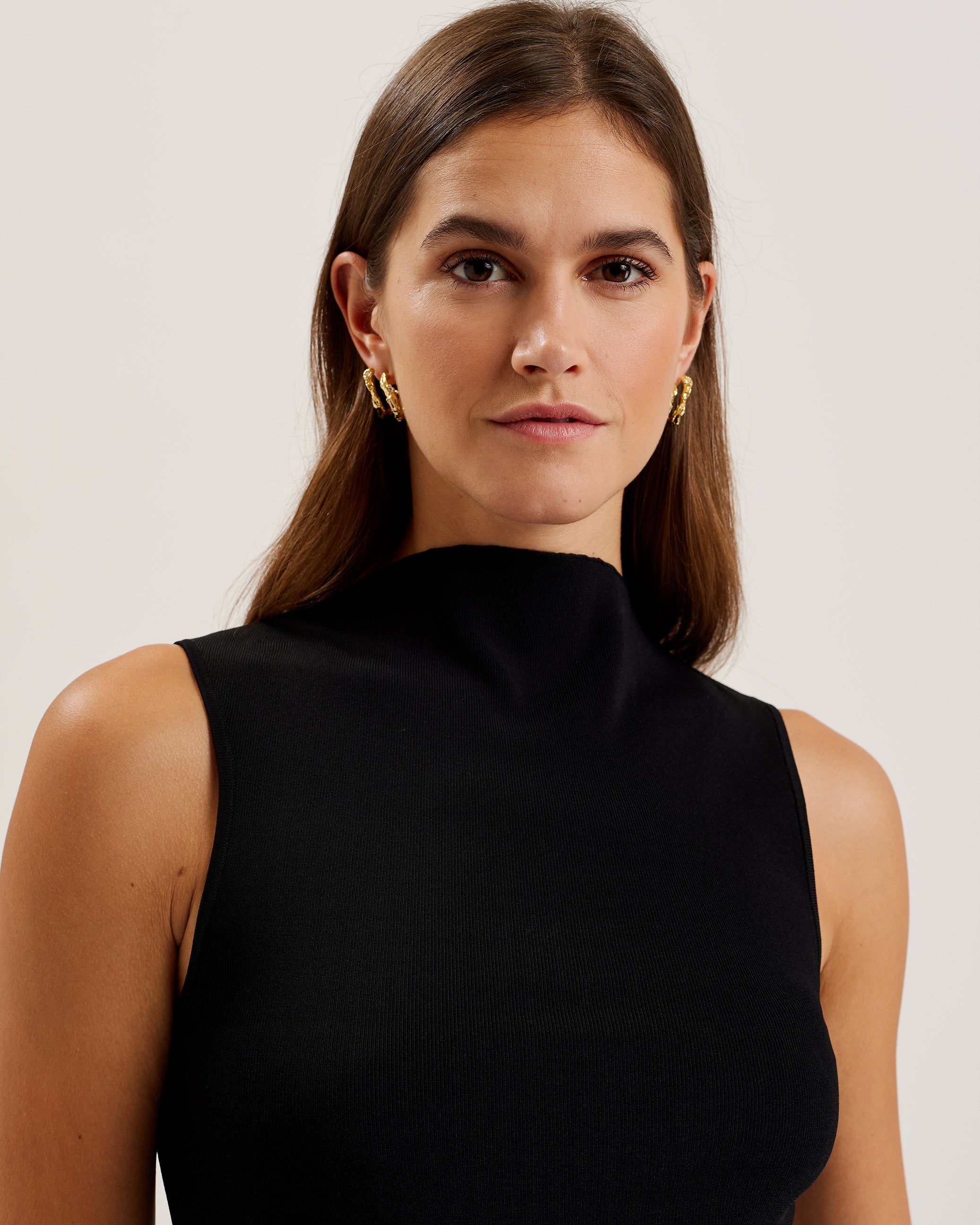 Danhaa Curve Neckline Knit Top Black