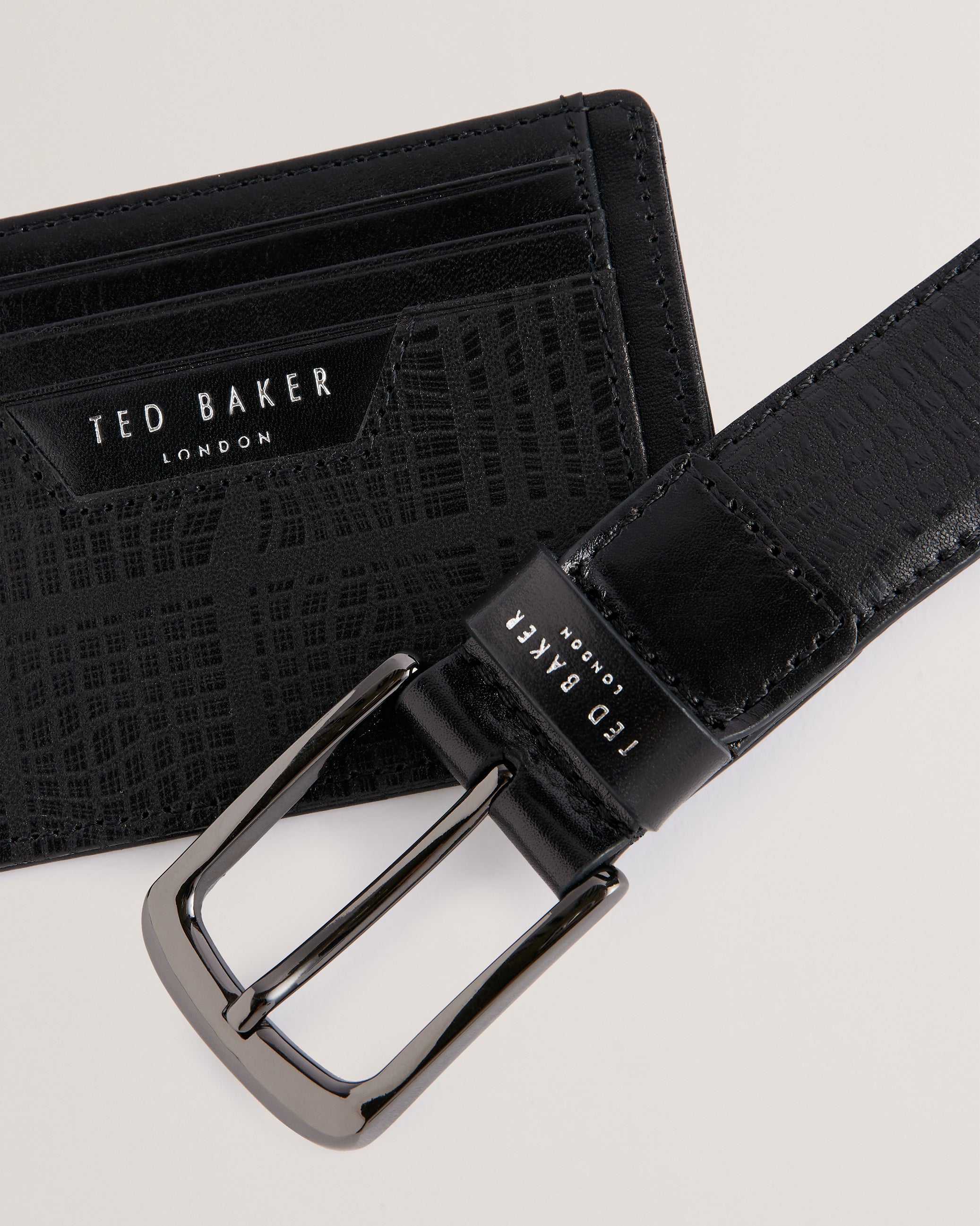 Etwood Etched Leather Belt & Cardhold Black