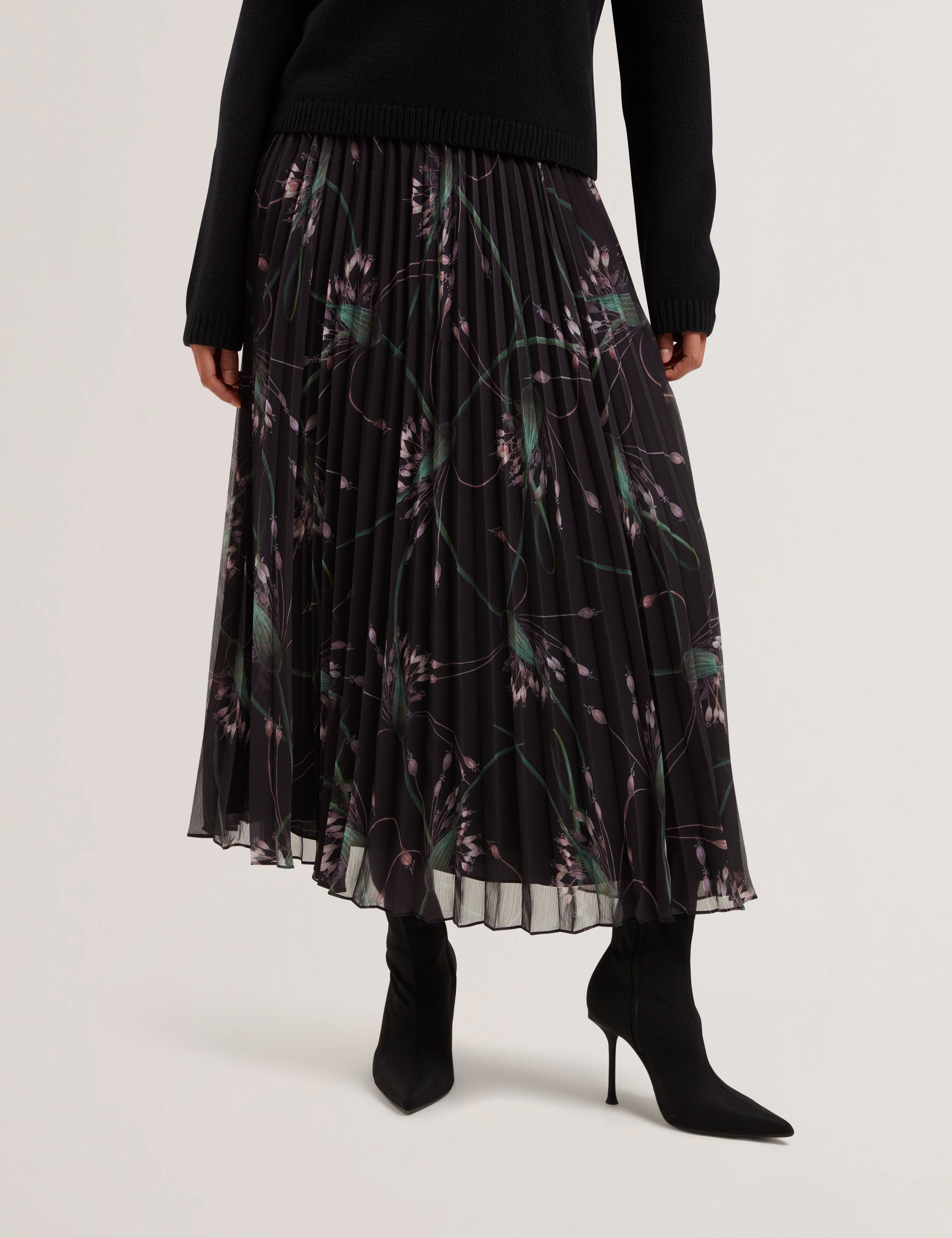 Tavora Pleated Printed Elasticated Waist Mid Black