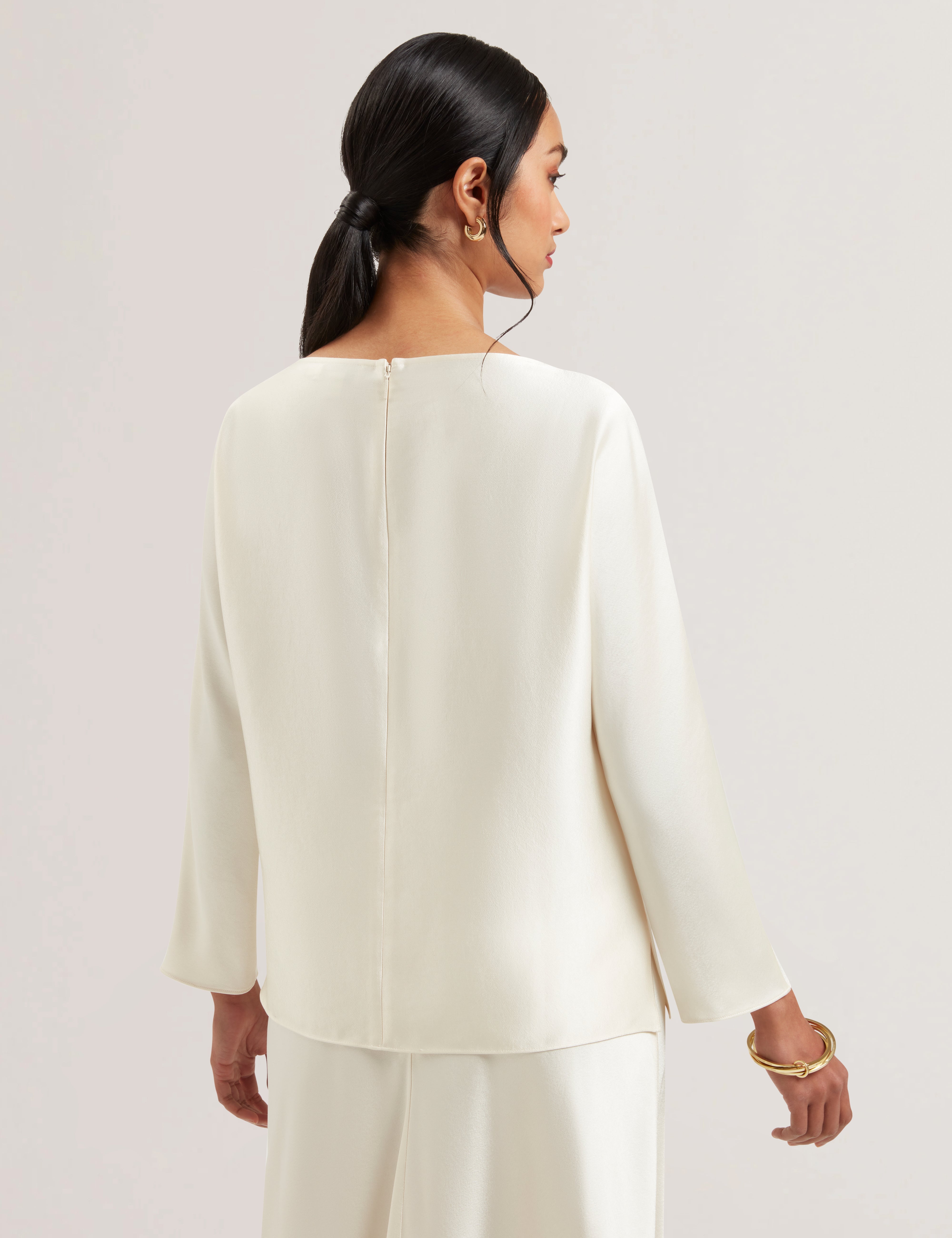 Vouga Slash Neck Satin Top Ivory