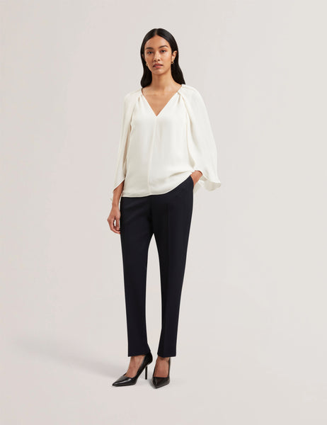 売れ筋商品|||テッドベーカー シャツ レディース トップス EVROS - Blouse - ivory Buy Evros Long Sleeve Blouse Ivory For Women - Ted Baker UAE