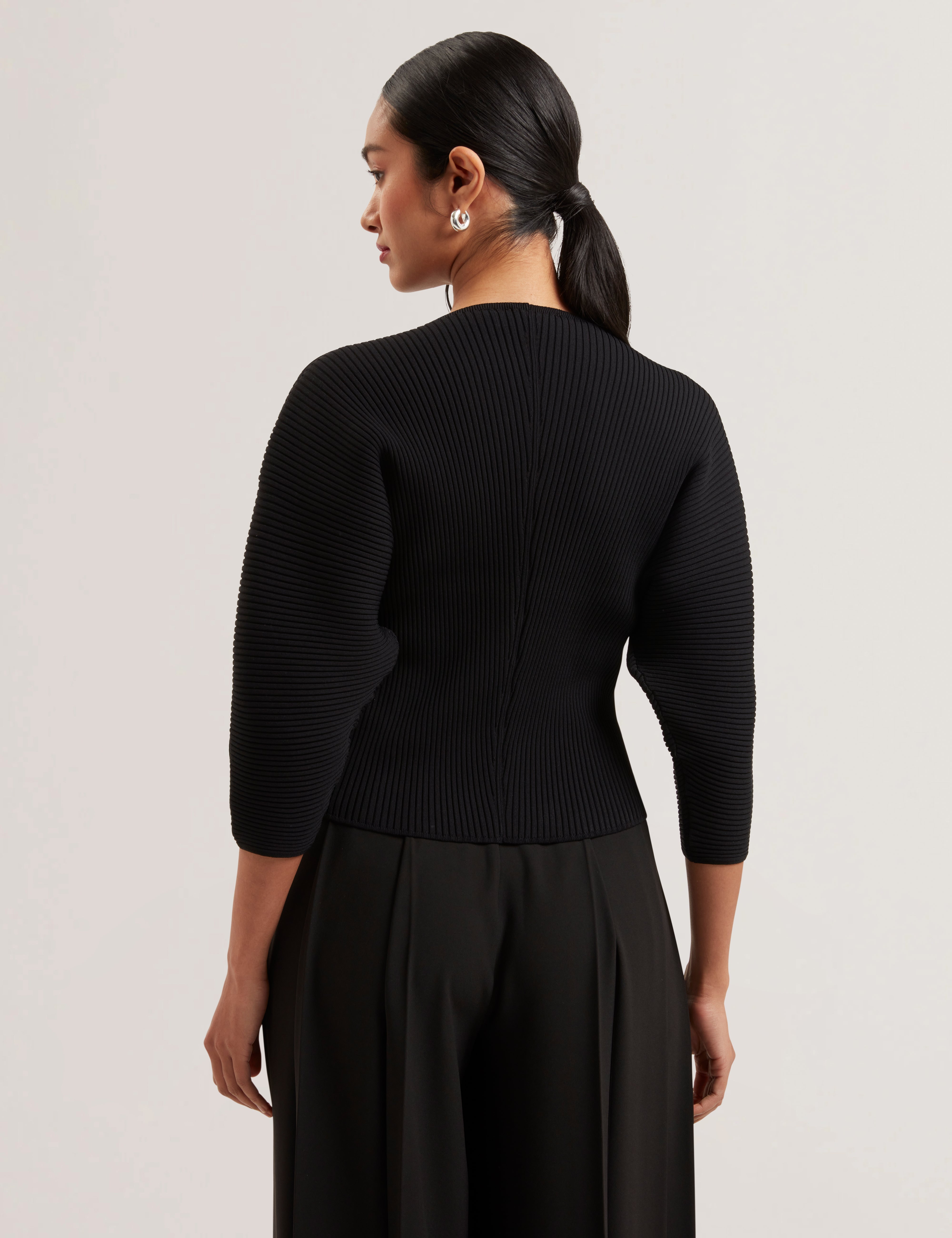 Lilabth Sculptured Rib Sweater Black