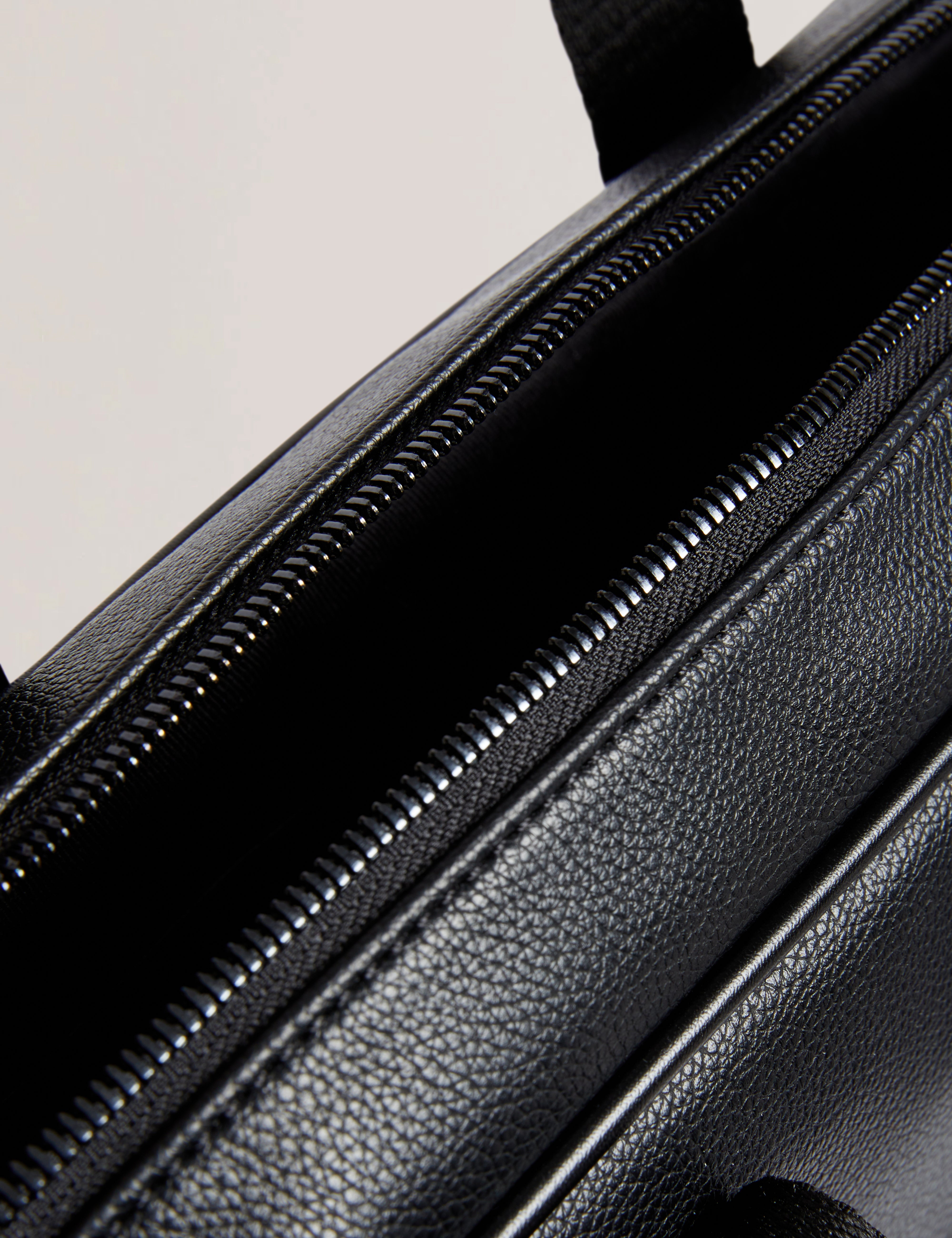 Tatumm Pu Tb Script Document Holder Black