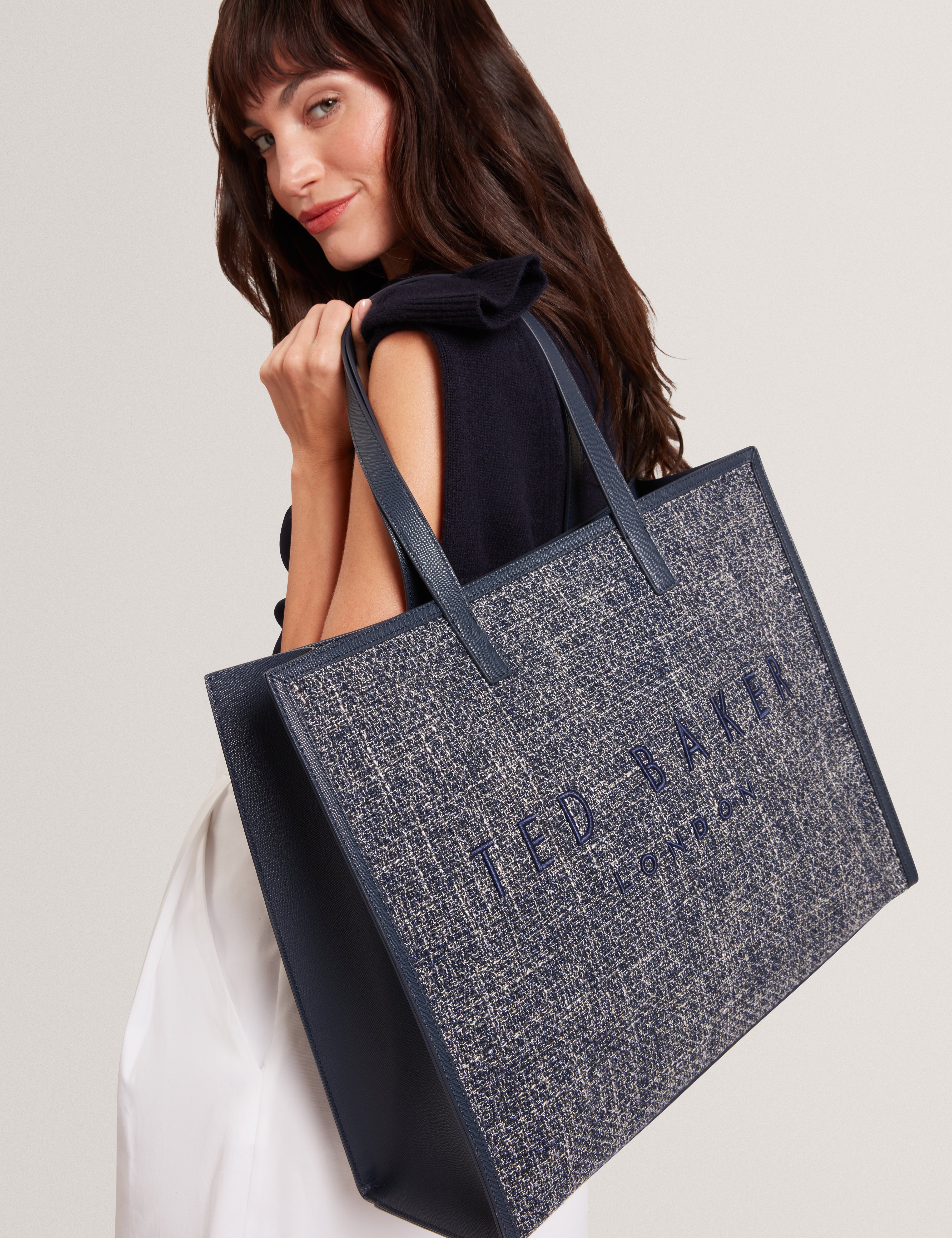 Tweekon Tweed Extra Large Icon Bag Navy