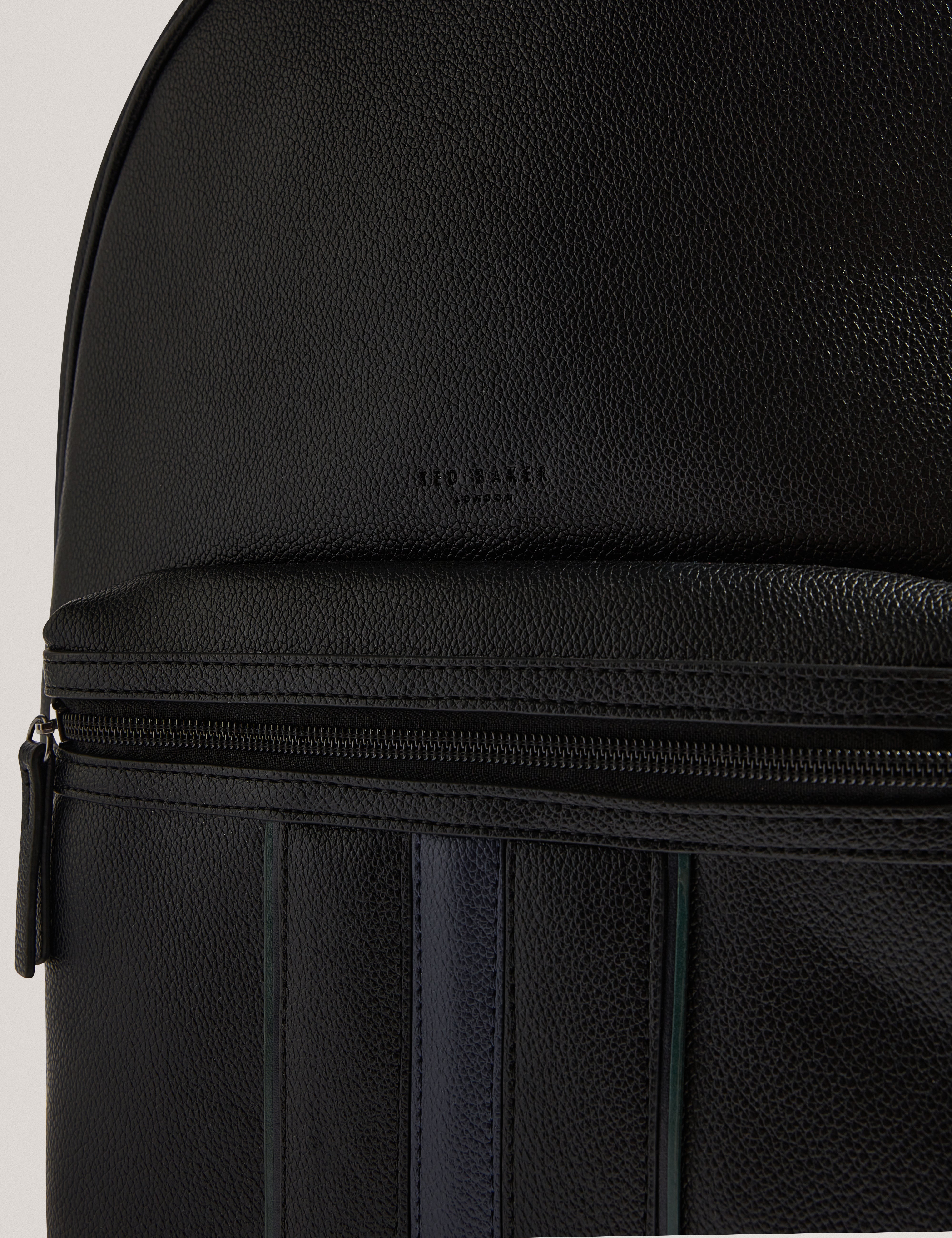Keviin Stripe Pu Backpack Black