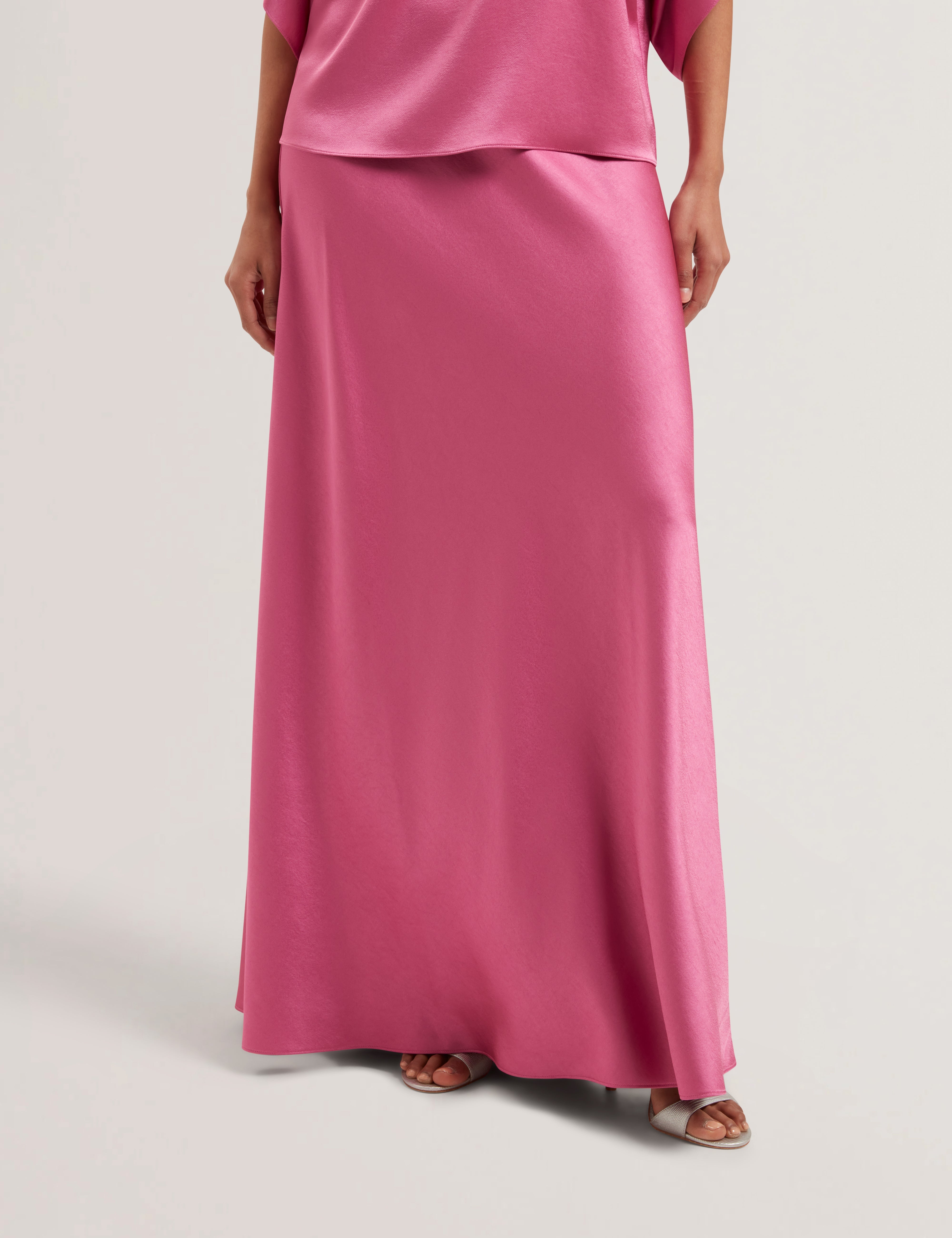 Ontarii Bias Cut Satin Maxi Skirt Brt-Pink