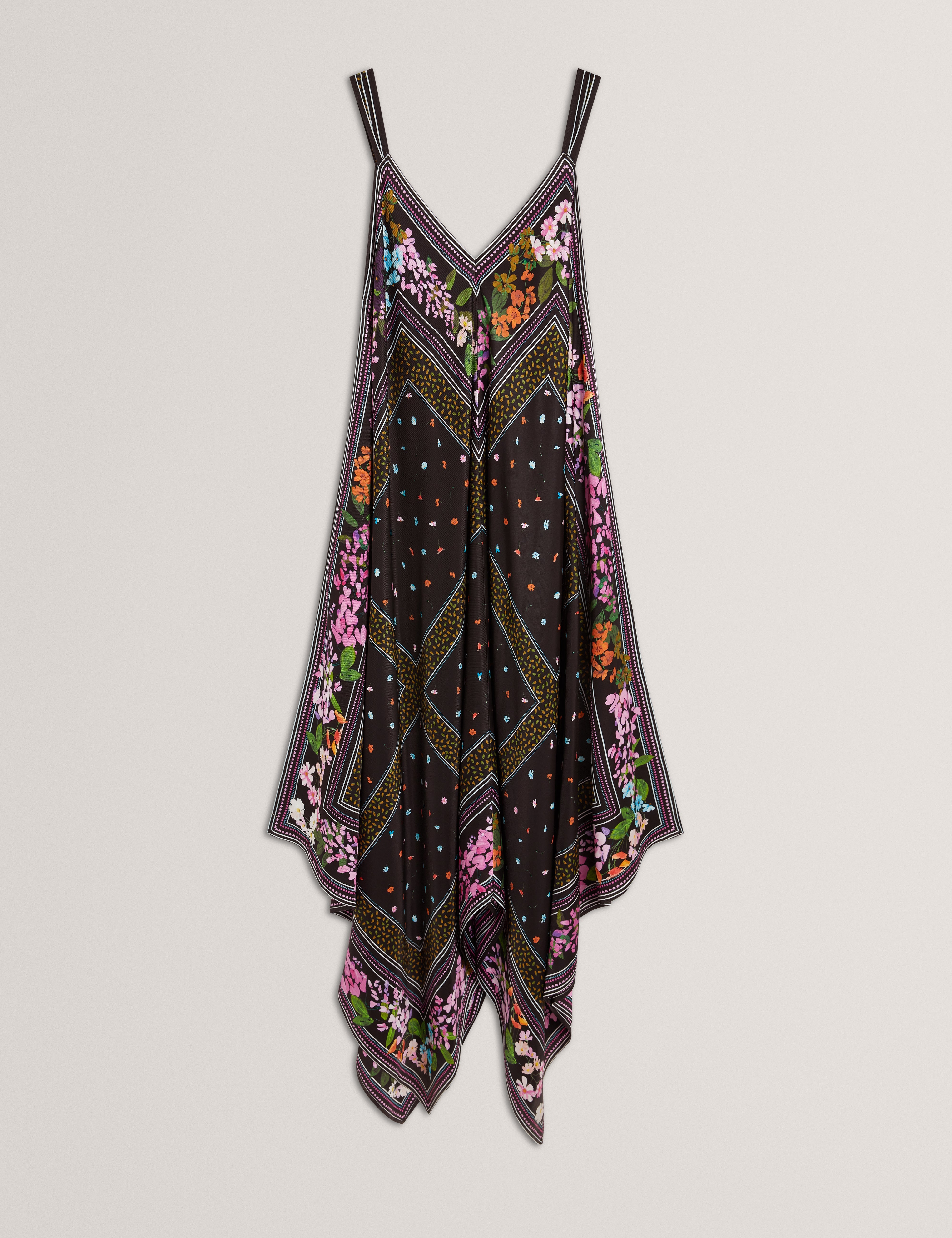 Lariia Printed V Neck Slip Dress Black