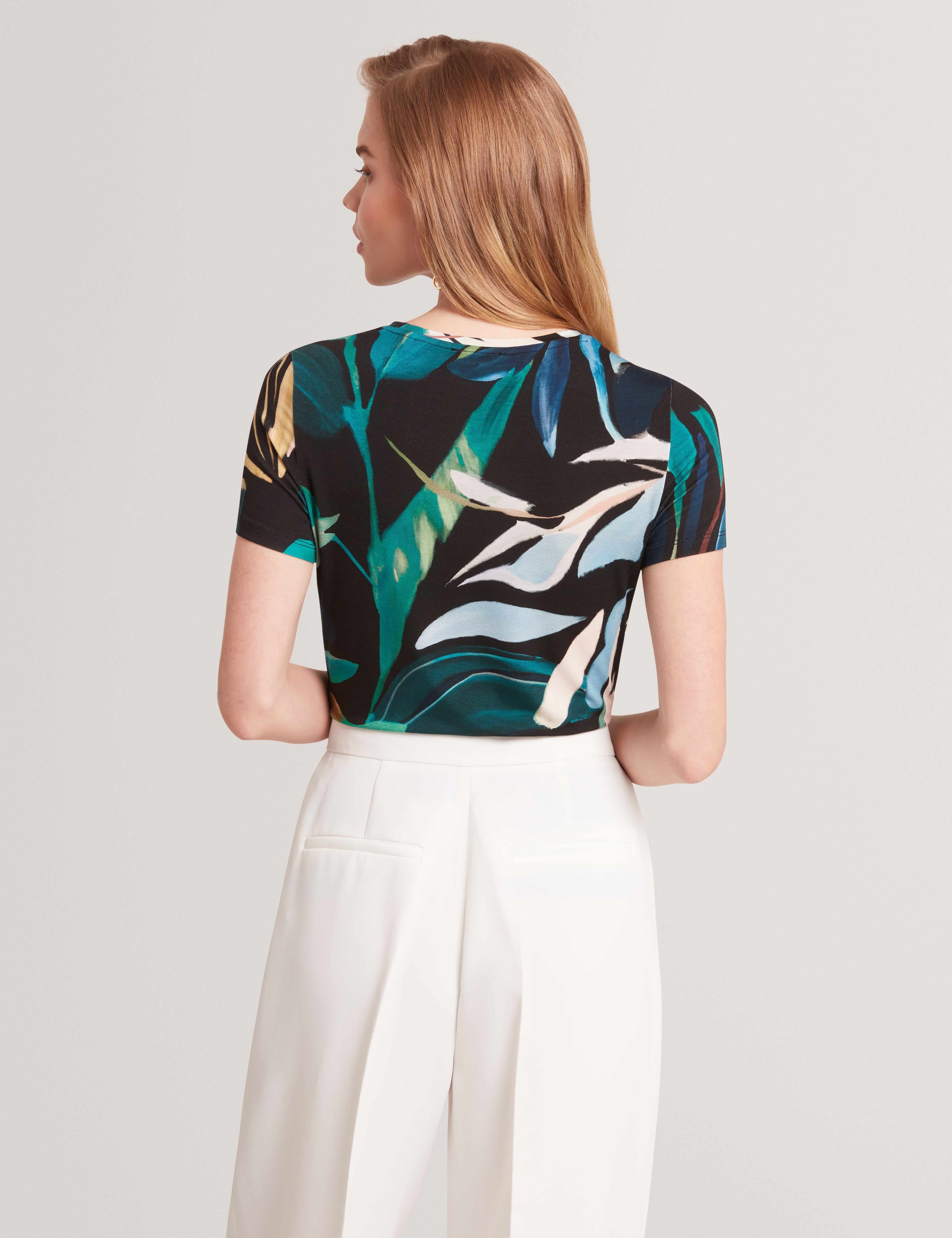 Haiiley Printed Fitted Short Sleeve Tee Black