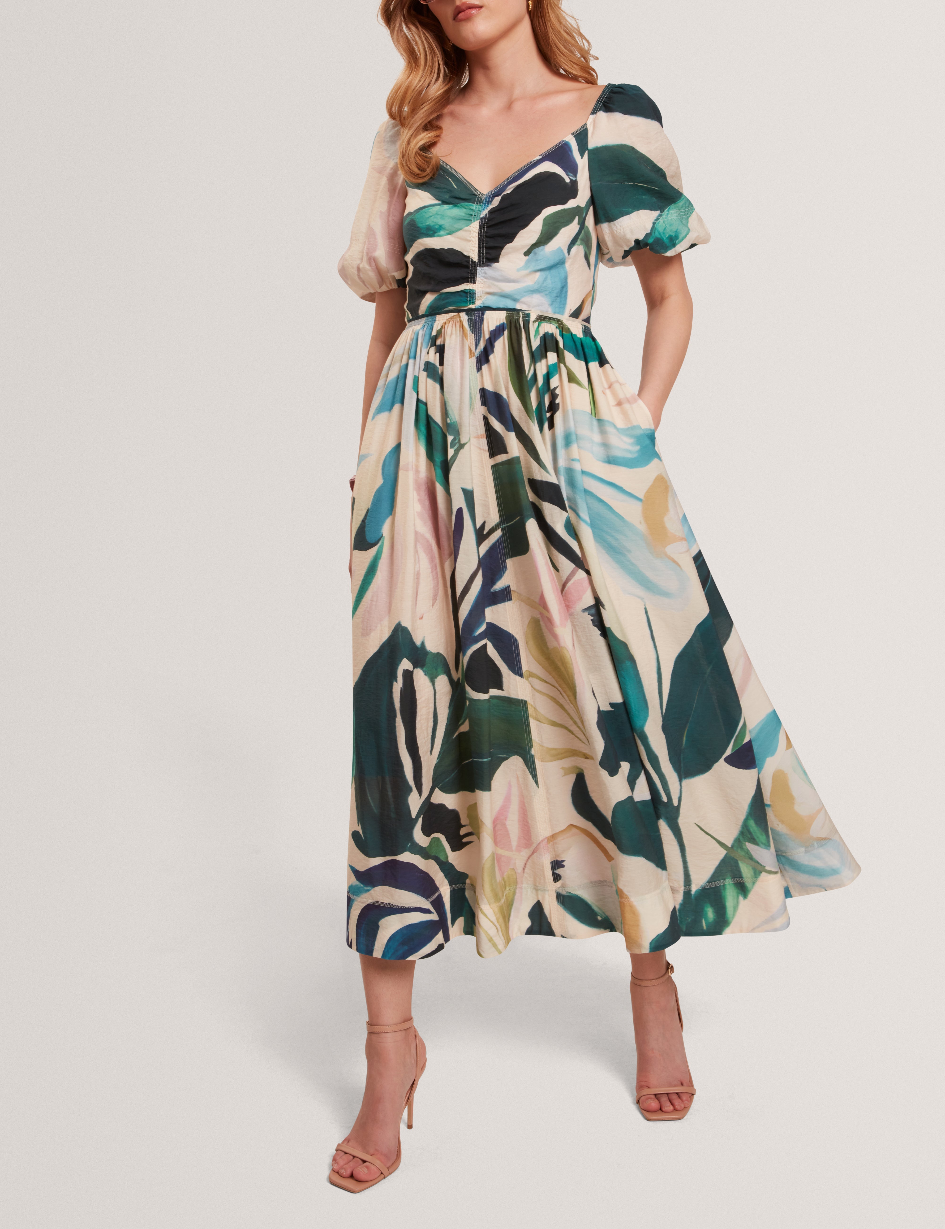 Moyla Printed Puff Sleeve Ruched Detail Midi Dress Nude-Pink