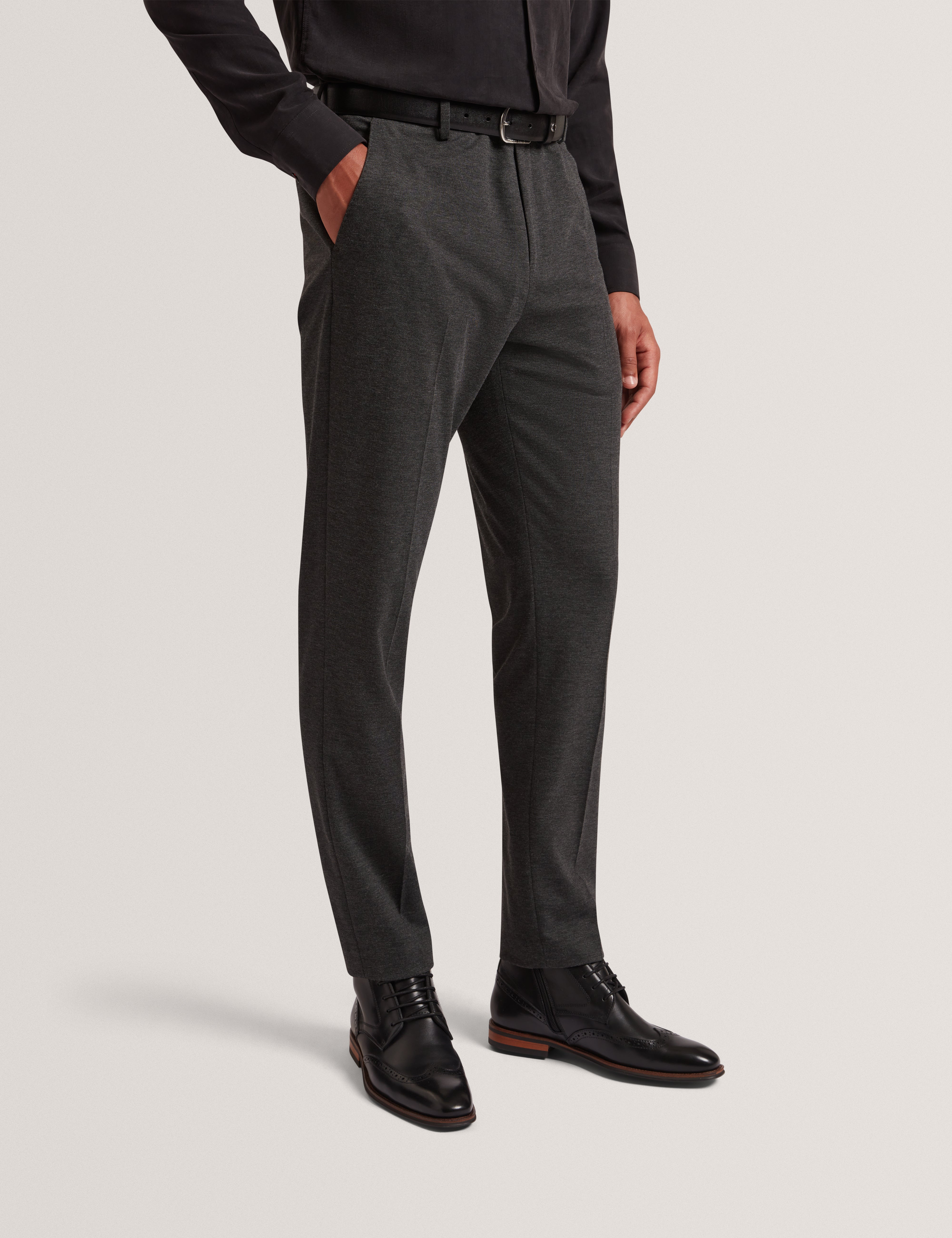Merickt Slim Fit Tech Knit Wool Blend Trouser Dk-Grey